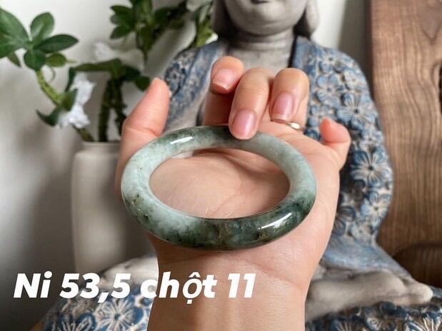 Vòng Cẩm thạch Jadeite Myanmar type A