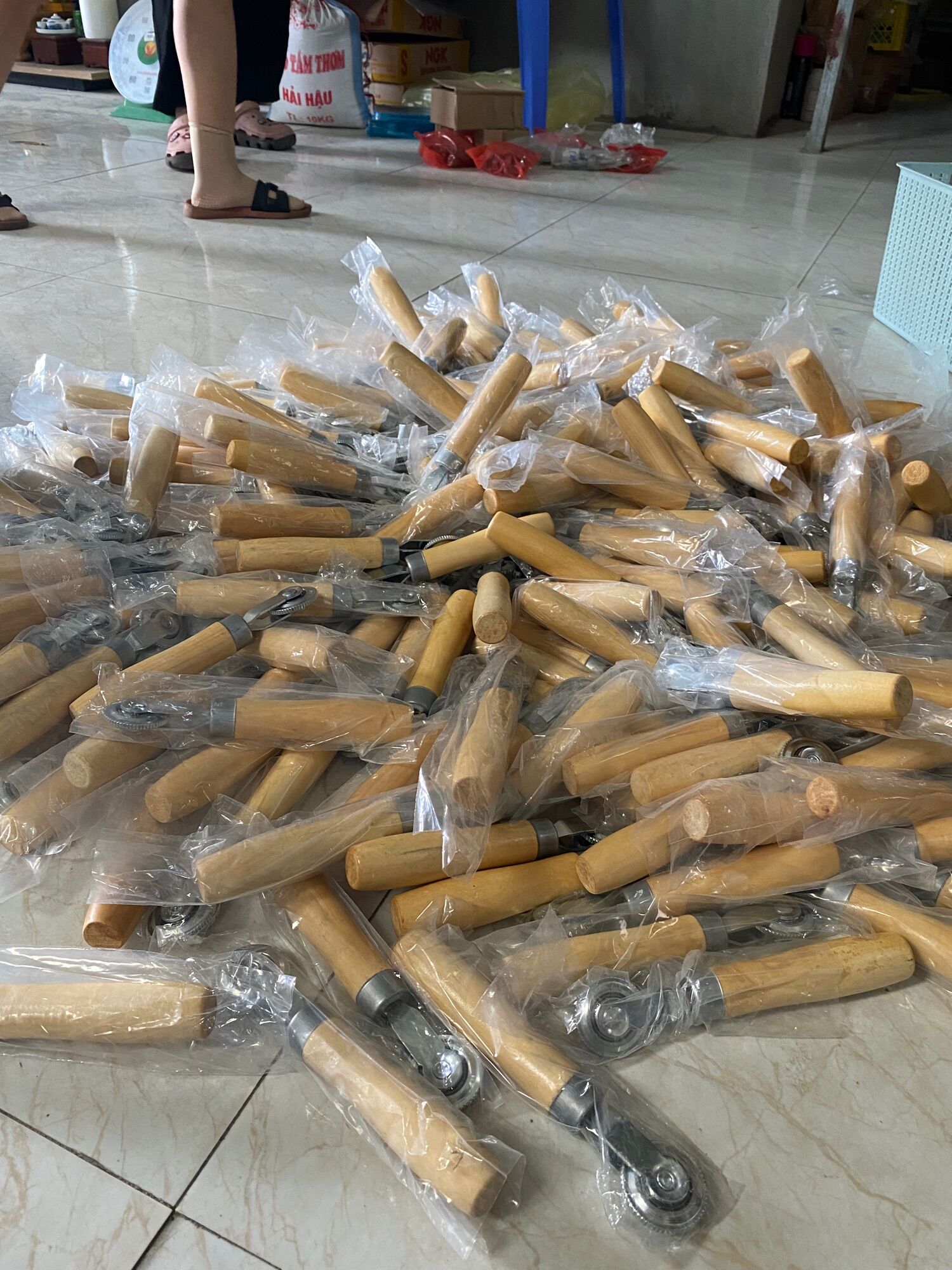 Con Lăn Miếng Vá Lốp Ô Tô-Xe Máy-Xe Điện