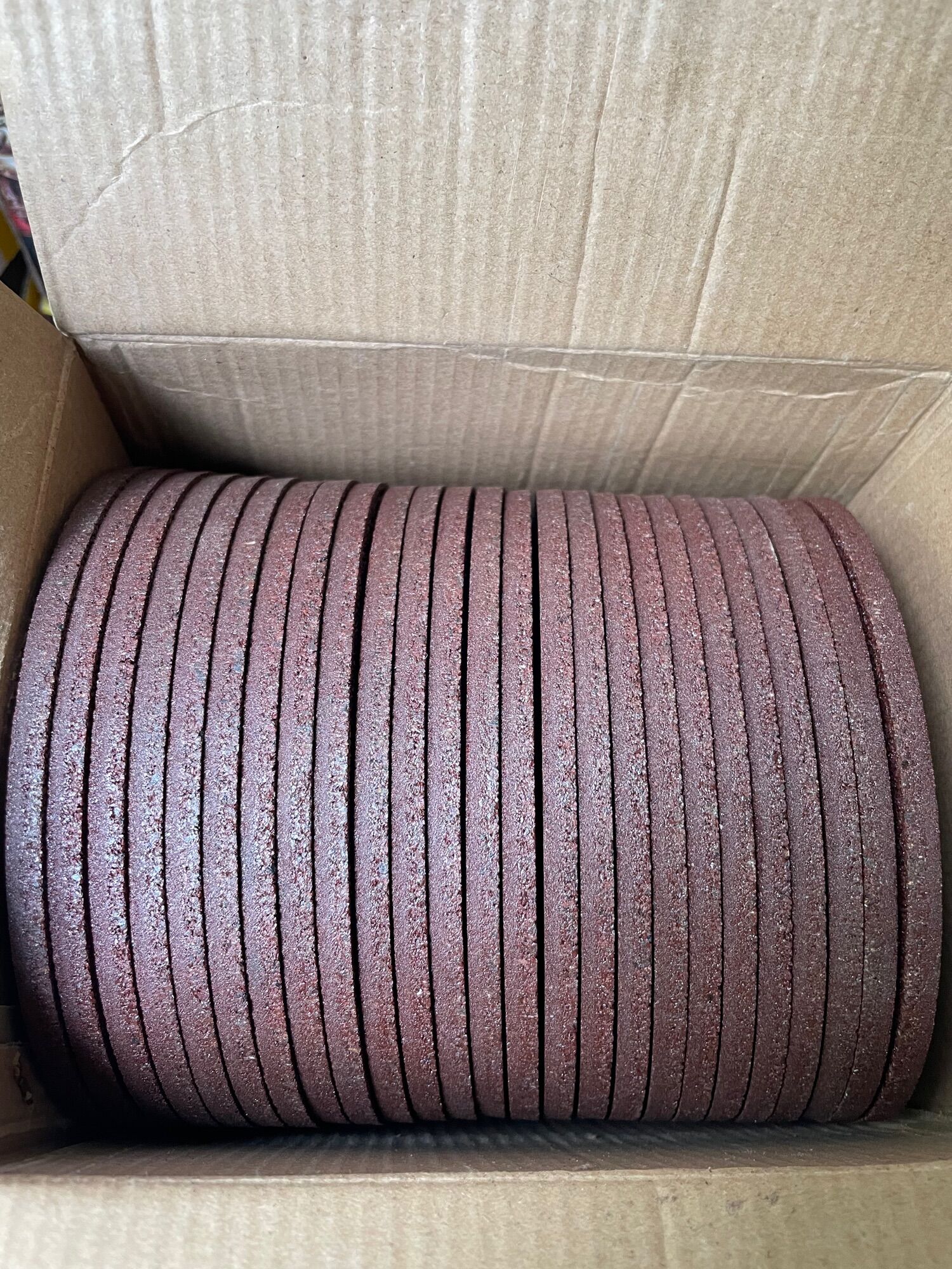 Đá mài sắt lionking màu đỏ  1t5 (150x6x22mm)