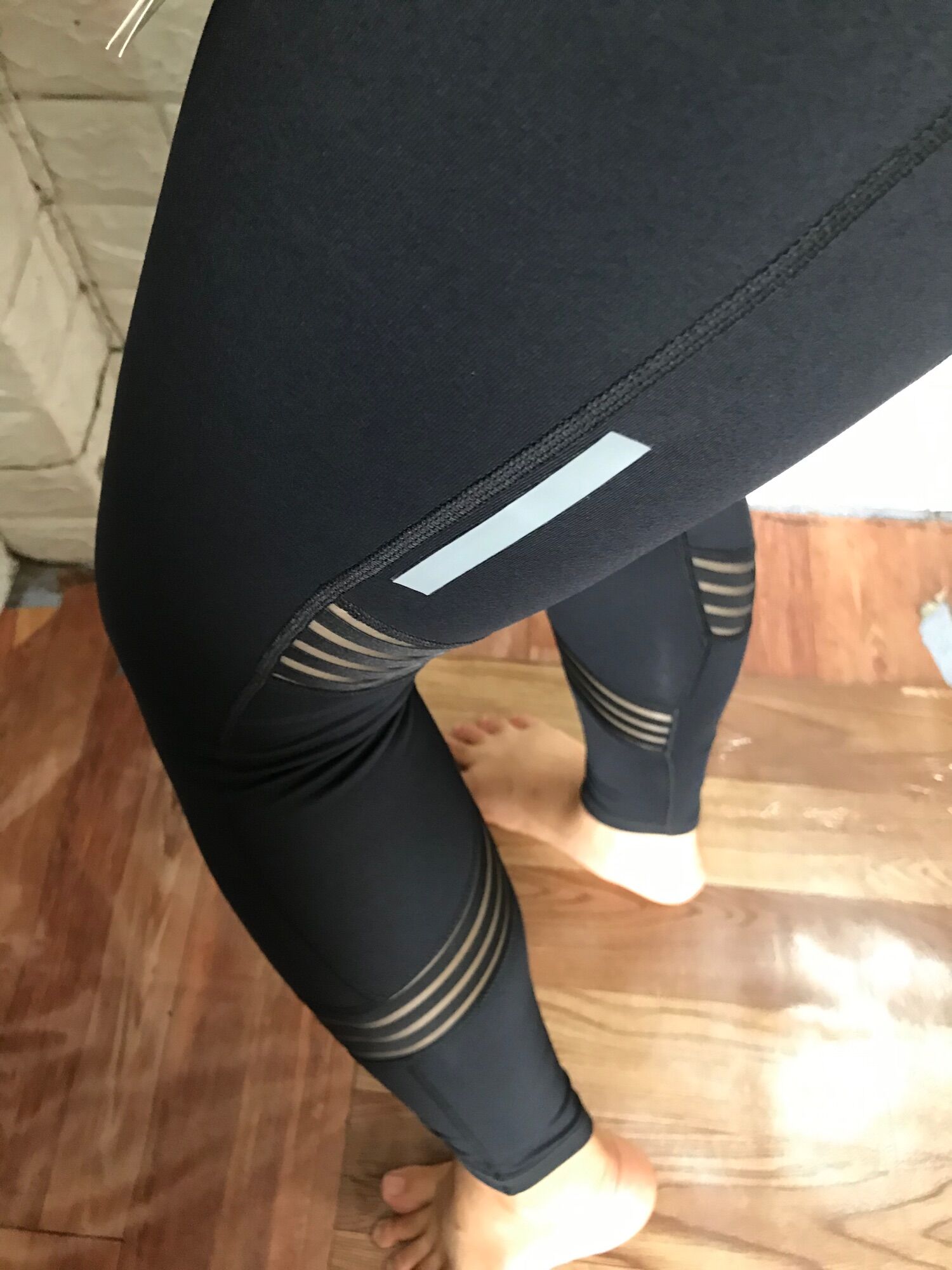 Quần tập gym phối lưới thể thao nữ