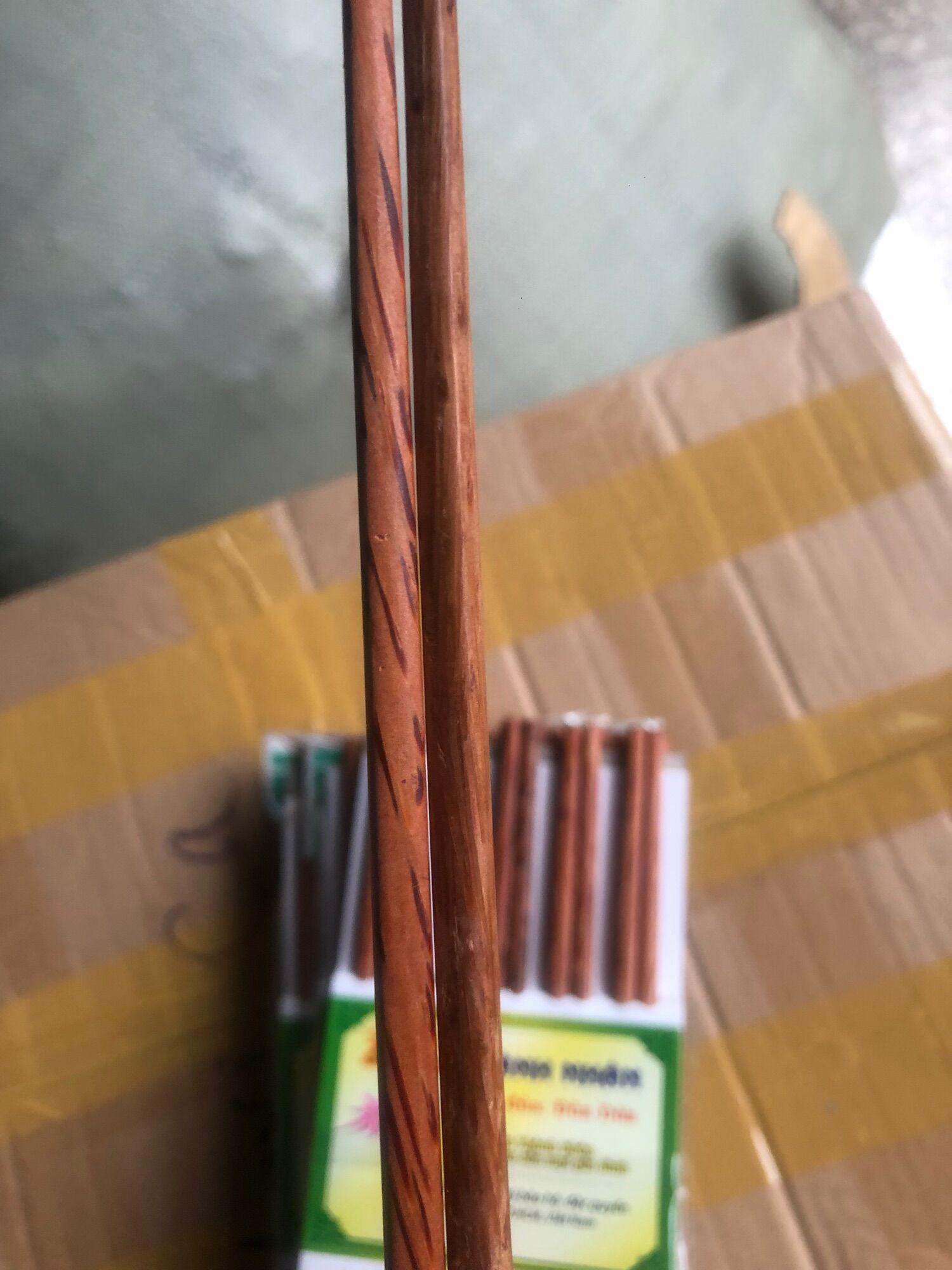 Đũa dừa cao cấp 1 vĩ 10 đôi ( gỗ dừa thành nhân )