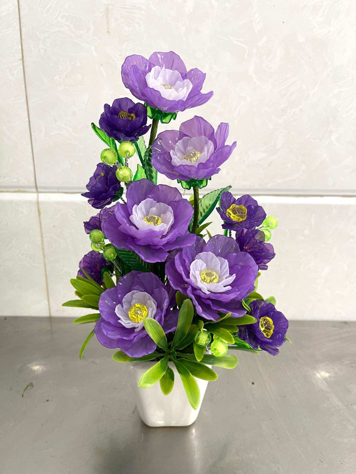 Chậu hoa pha lê cao 22cm