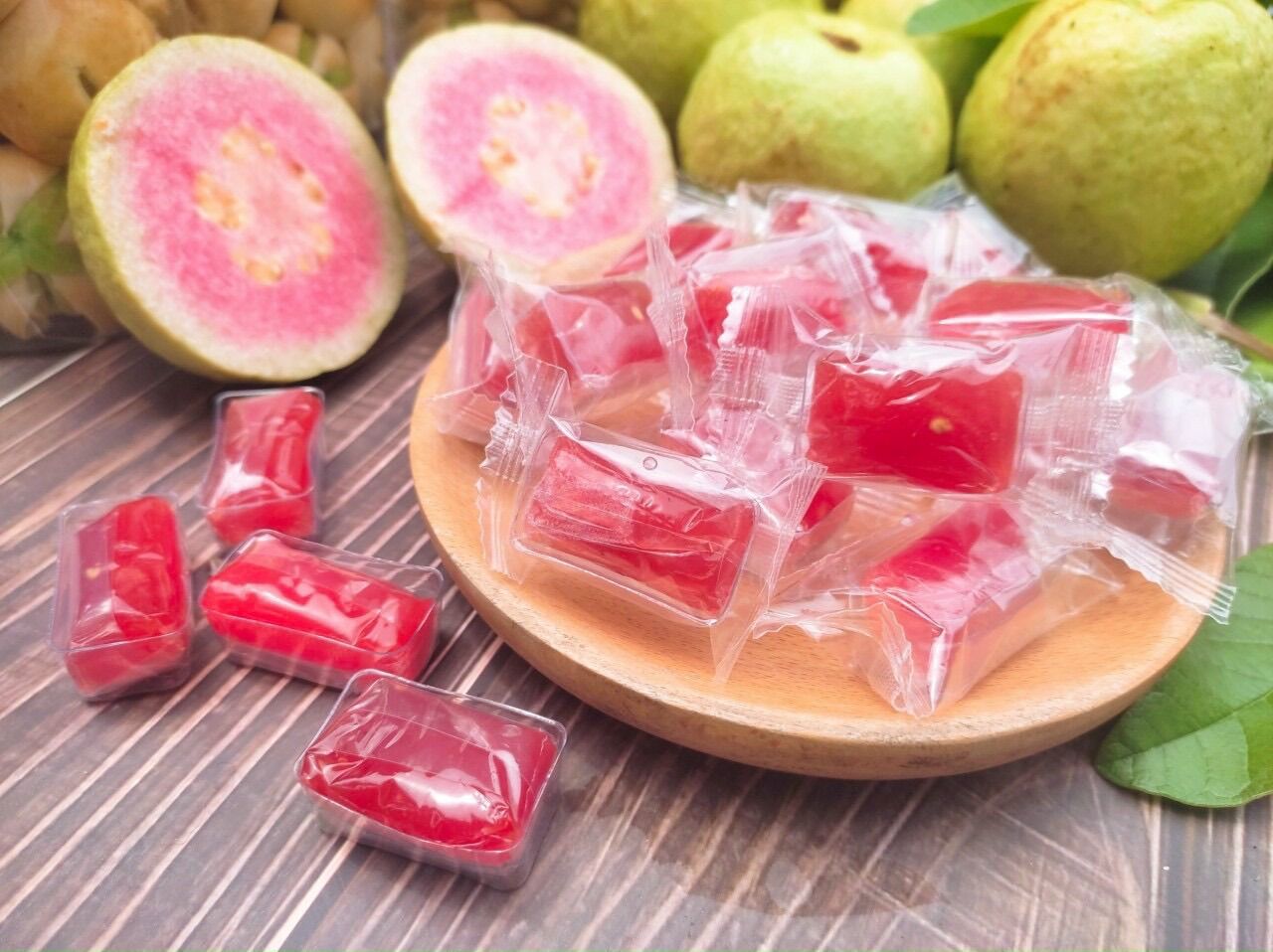 MỨT ỔI HỒNG