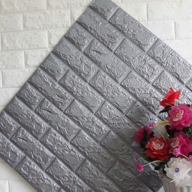 Xốp dán tường 3D vân gạch khổ lớn 70x77cm