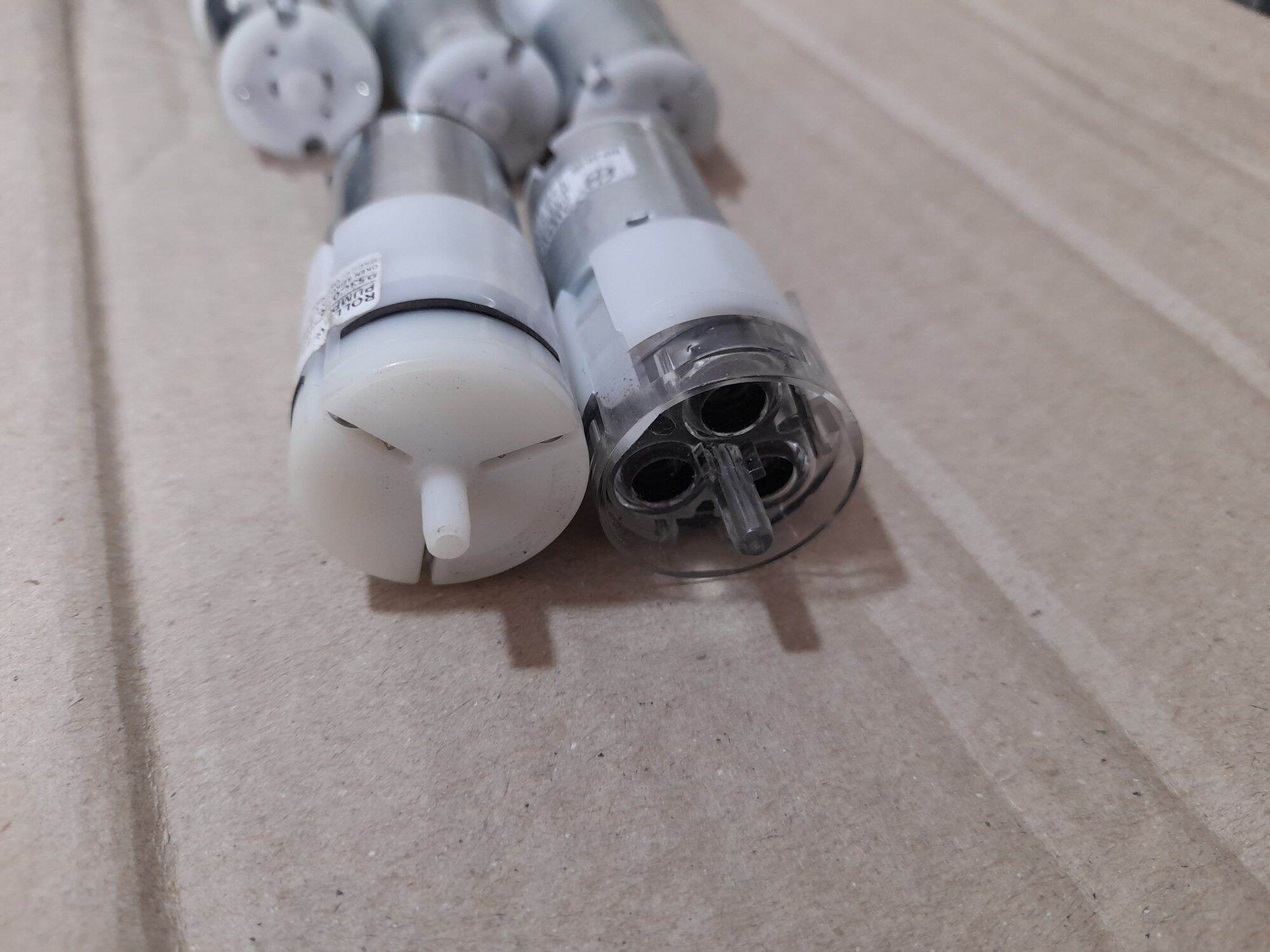 Máy bơm hơi mini 6v