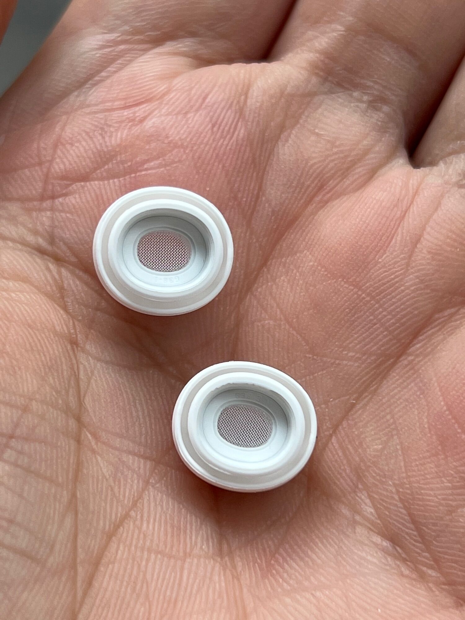 Núm (Tips) - Thay thế cho AirPods Pro
