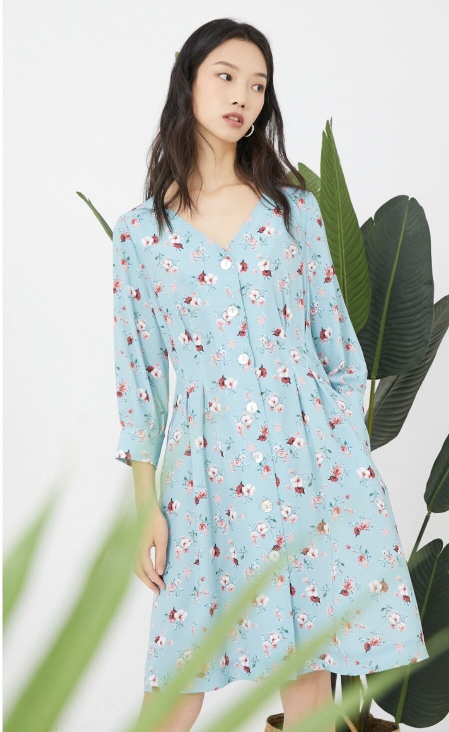Vero moda váy cổ V in hoa hoạ tiết cổ điển new tem tag