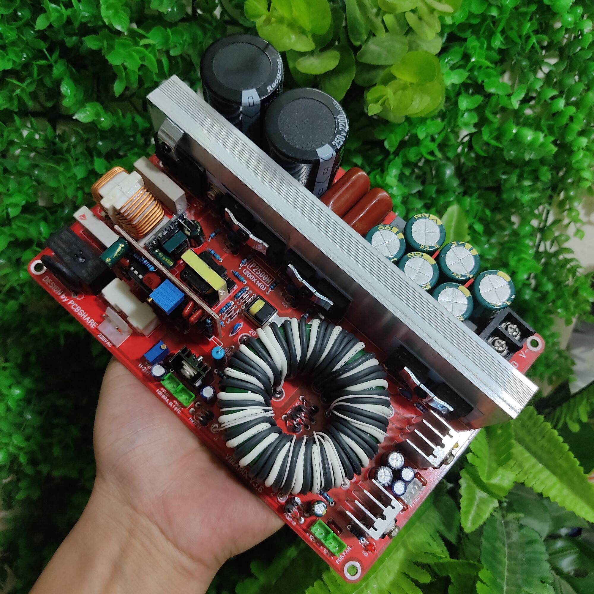 Nguồn xung công suất lớn thay thế cho cục đẩy (2500W RMS)