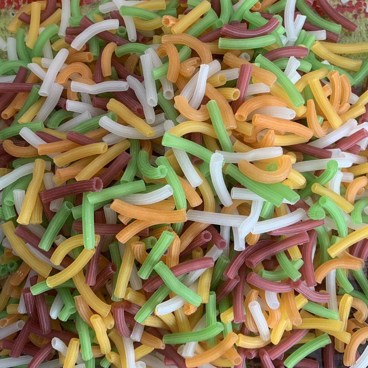 1Kg nui rau củ ống dài
