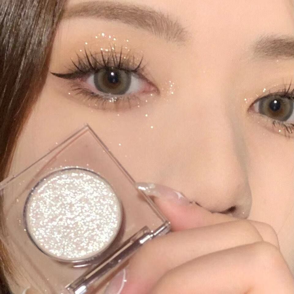 Nhũ mắt bling bling xinh lung linh