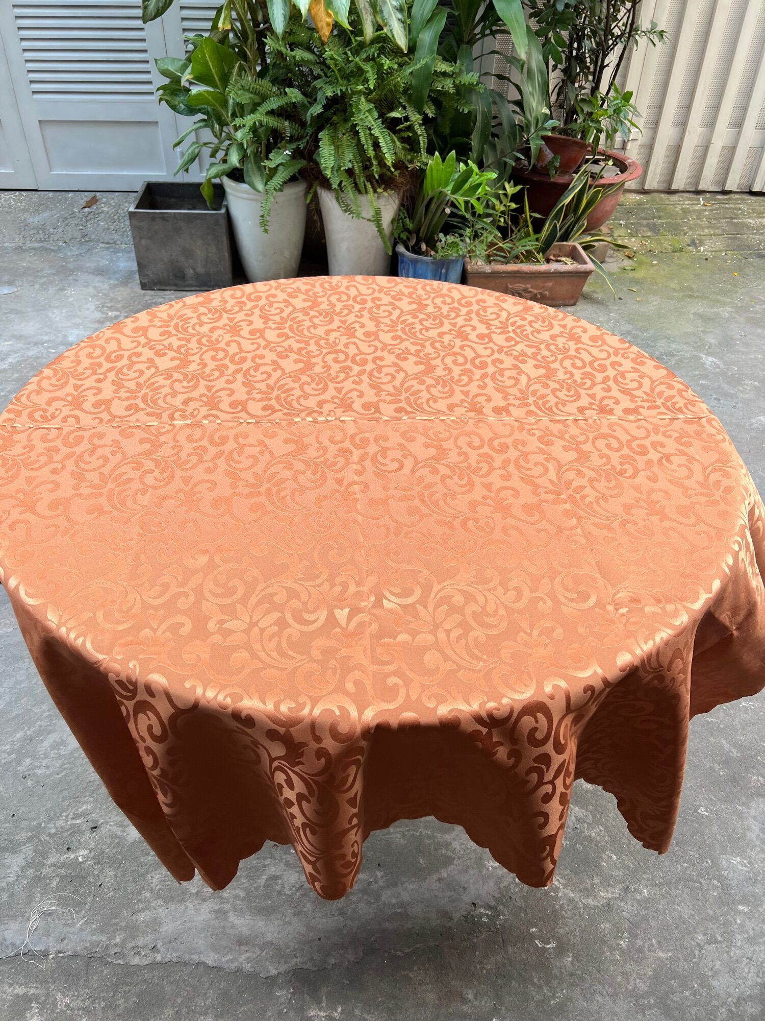 Khăn trải bàn gấm bố , chất dày dặn, sang trọng