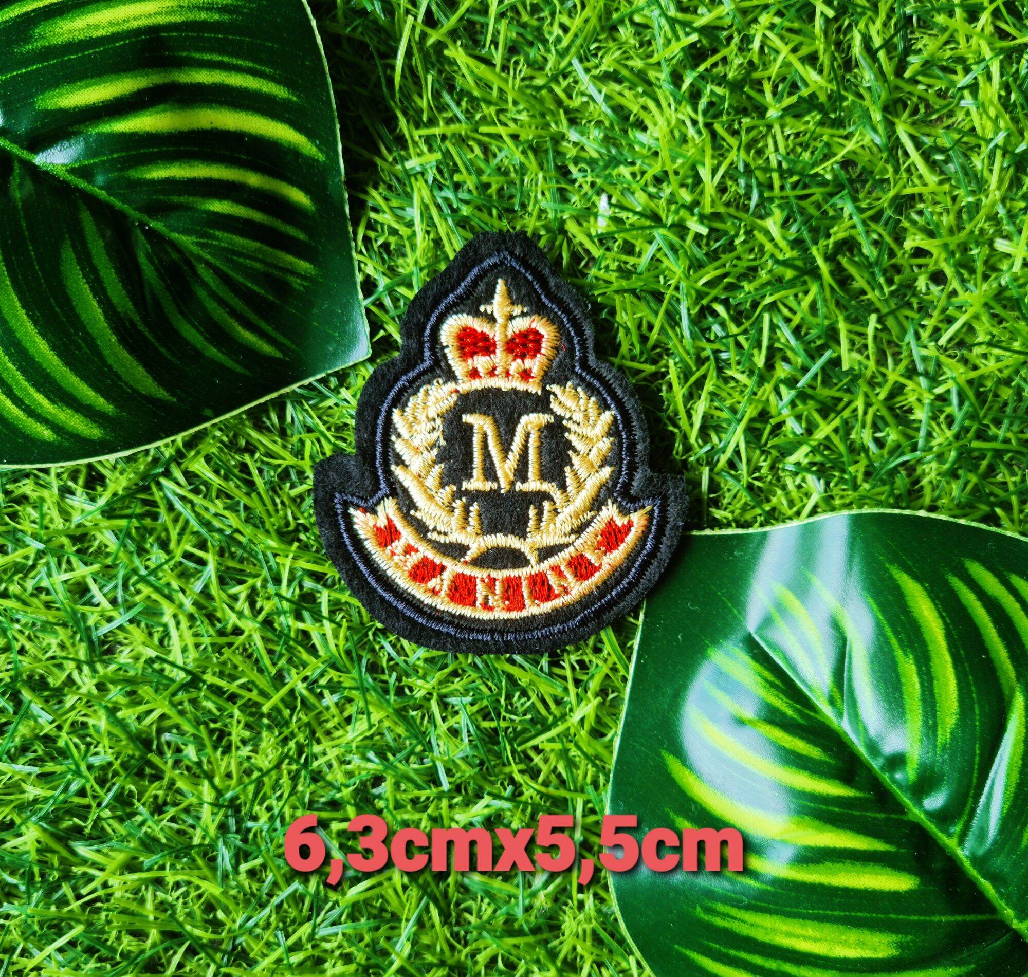 Sticker patch logo huy hiệu m vương miện ms78826