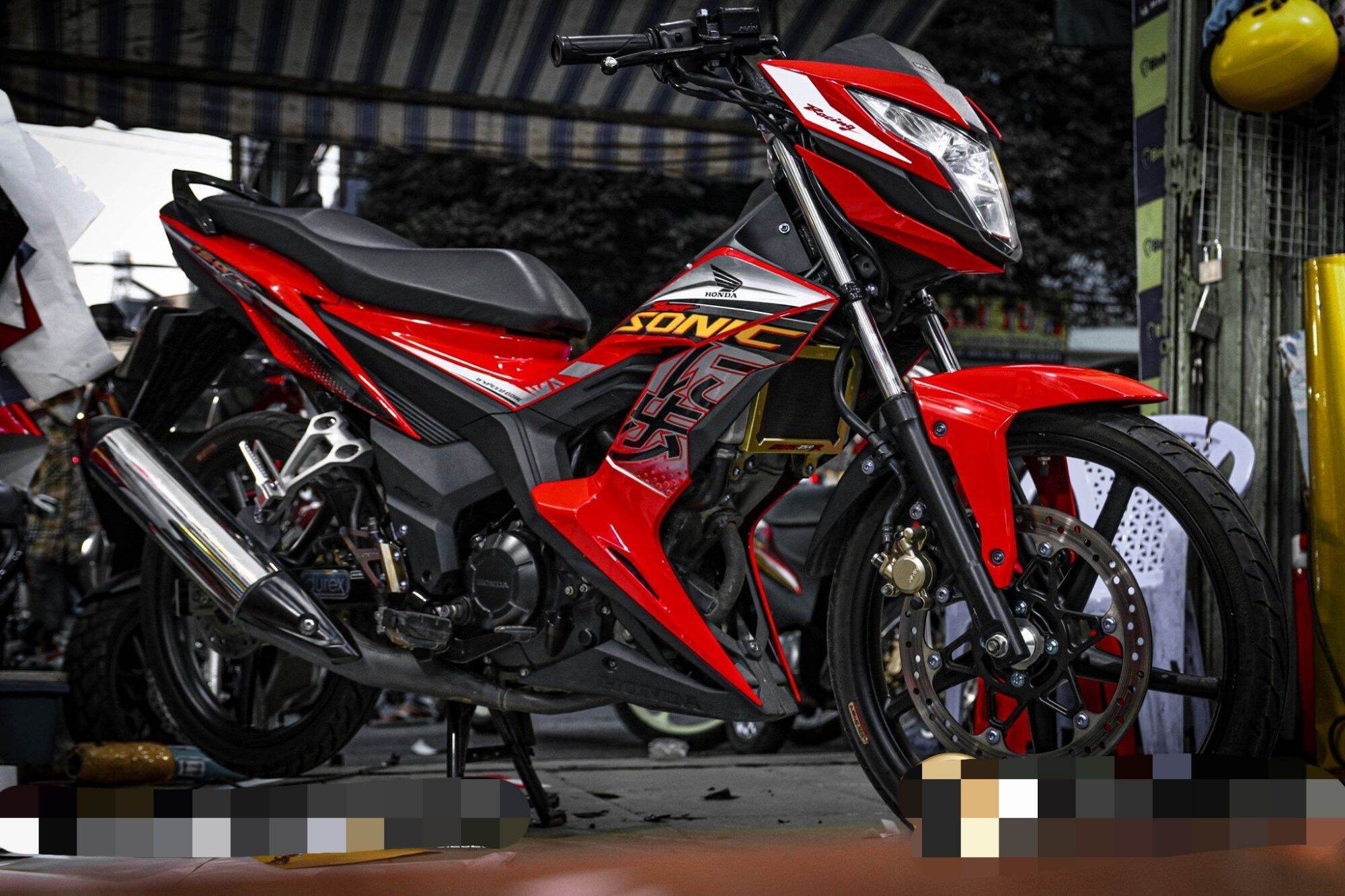 tem rời sonic 150 đỏ chử tàu, tem 3 lớp không bay màu, chống nước siêu tốt