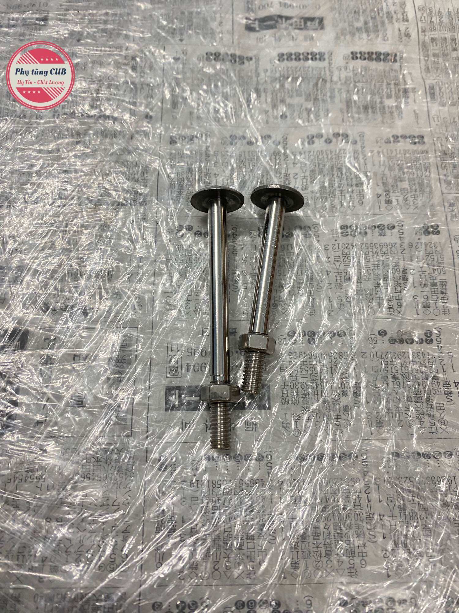 Ốc bắt cốp 81-86-82-dd bằng inox