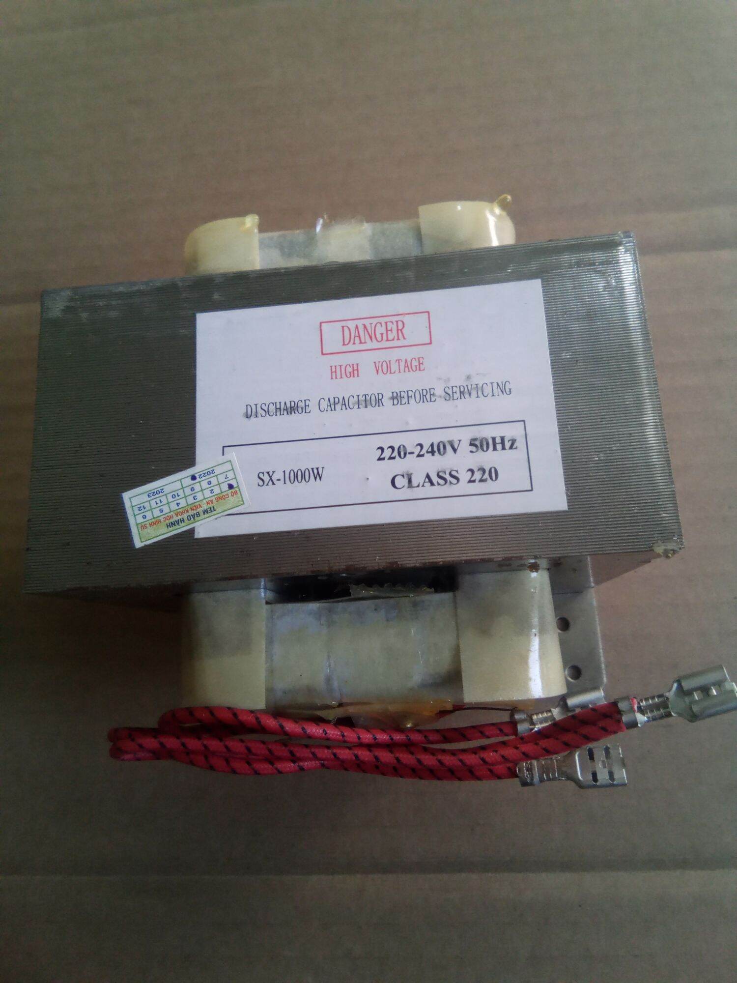 Biến áp lò vi sóng công suất 1000W.
