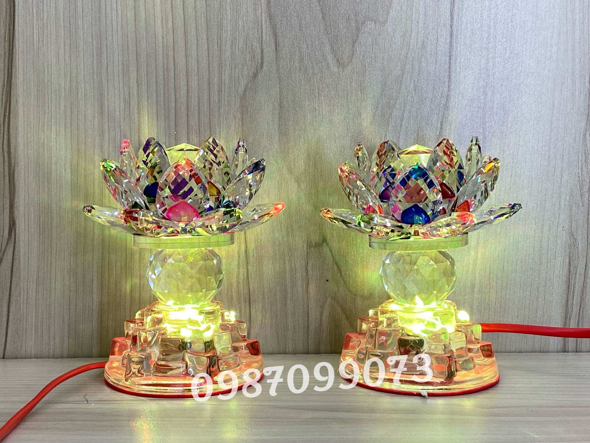 Cặp đèn thờ pha lê hoa sen đổi màu 501 - Đèn hoa sen pha lê cao 12cm