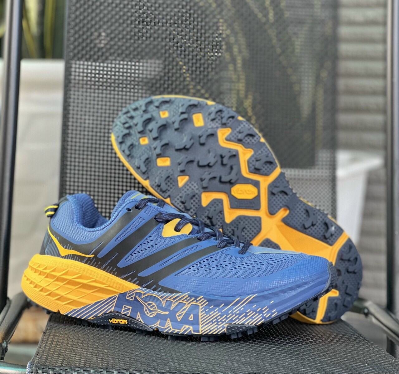 Giày Hoka chạy bộ chính hãng. màu xanh dương. đủ size 40_44. full hộp