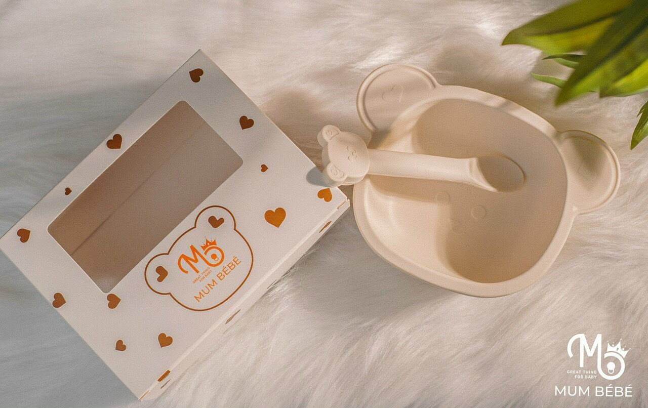 Bát + thìa ăn dặm silicon mumbebe cho bé, có đế hít chống đổ