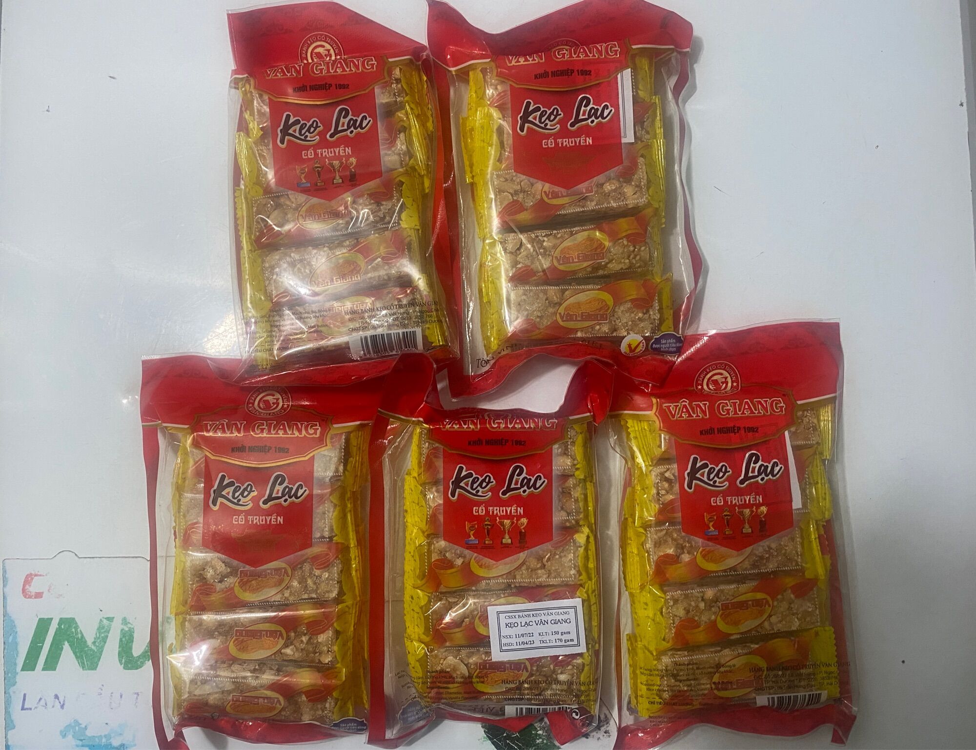 Gói kẹo lạc Vân Giang 170g