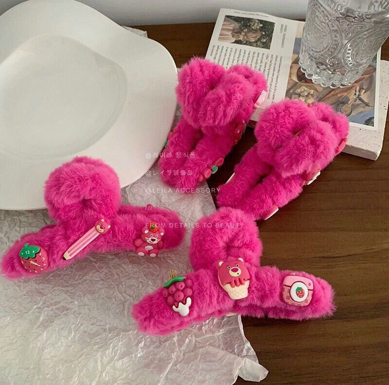 KẸP TÓC CÀNG CUA BÔNG GẤU DÂU LOTSO