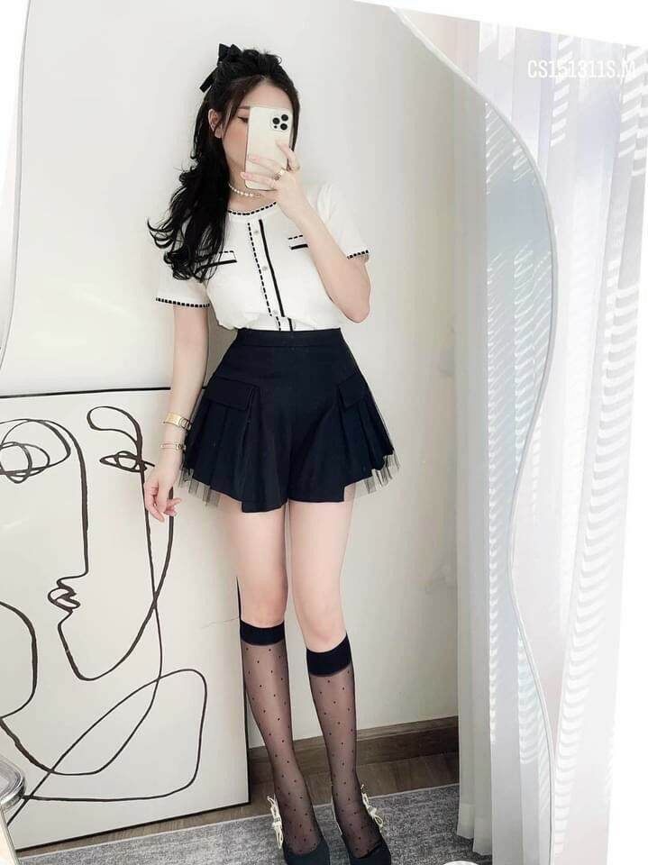 Quần đùi giả váy xoè phối ren