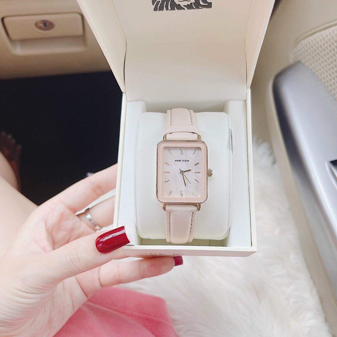 Đồng Hồ Nữ Anne Klein