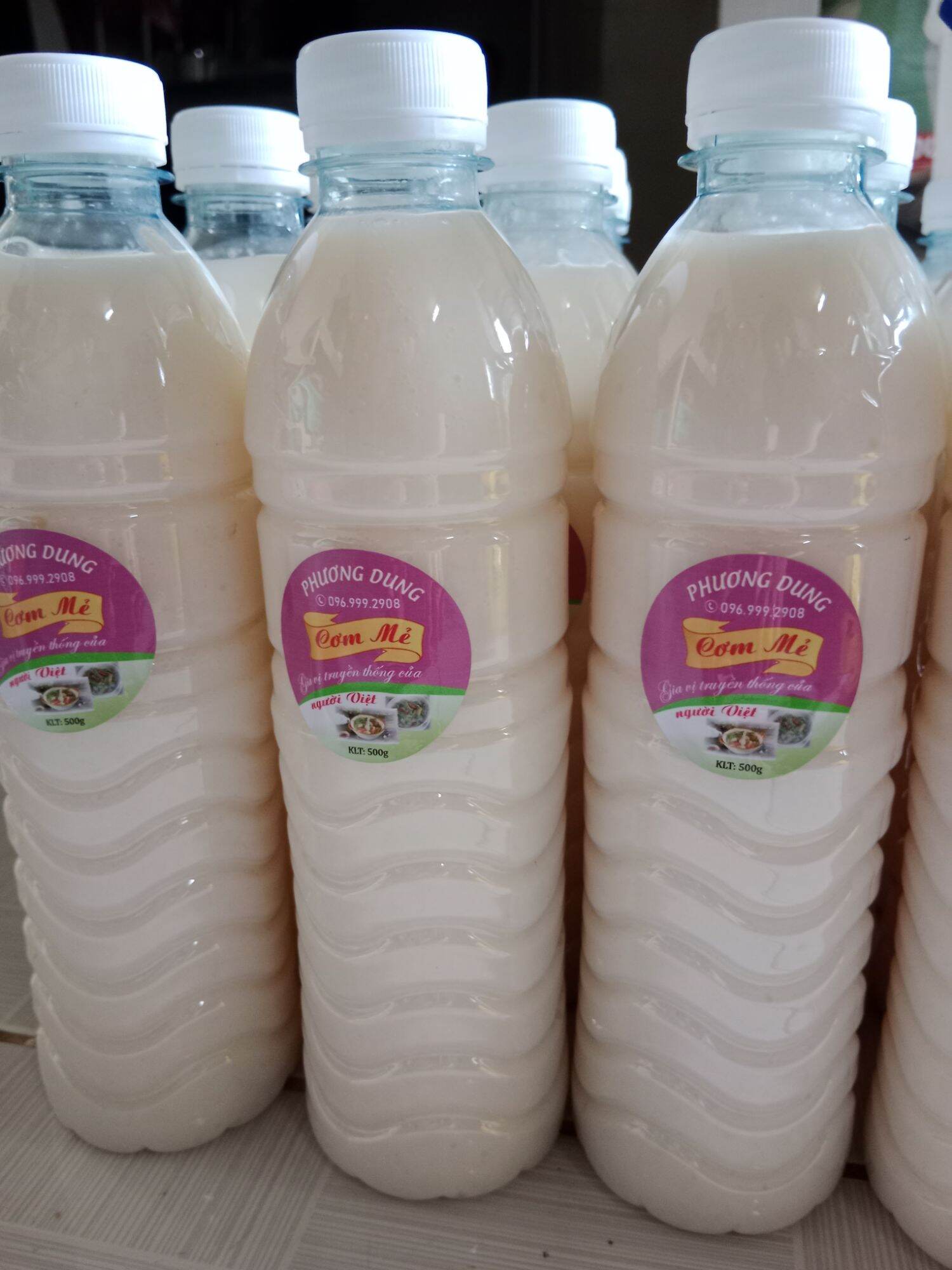 5 chai cơm mẻ mỗi chai 500g