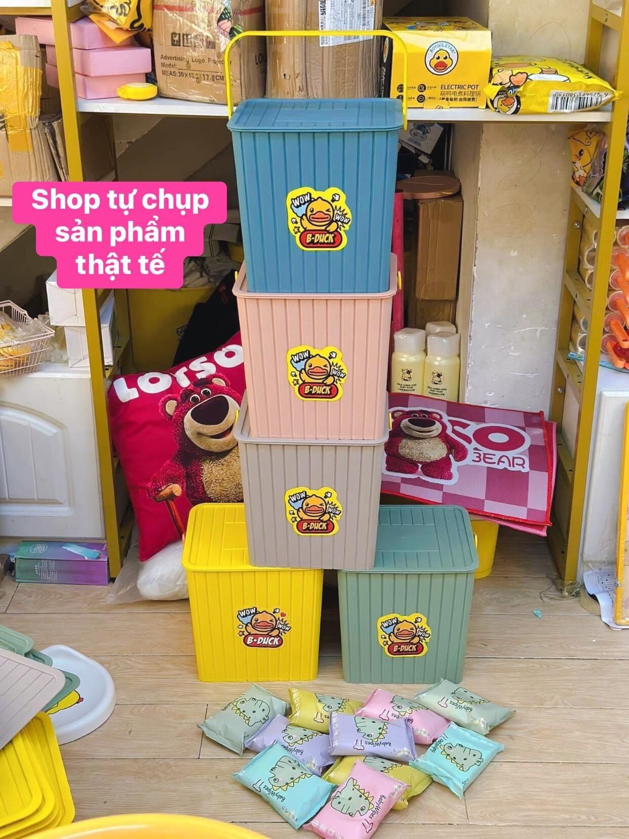 khăn ướt thùng con vịt 10 bịch 1 thùng nhiều màu