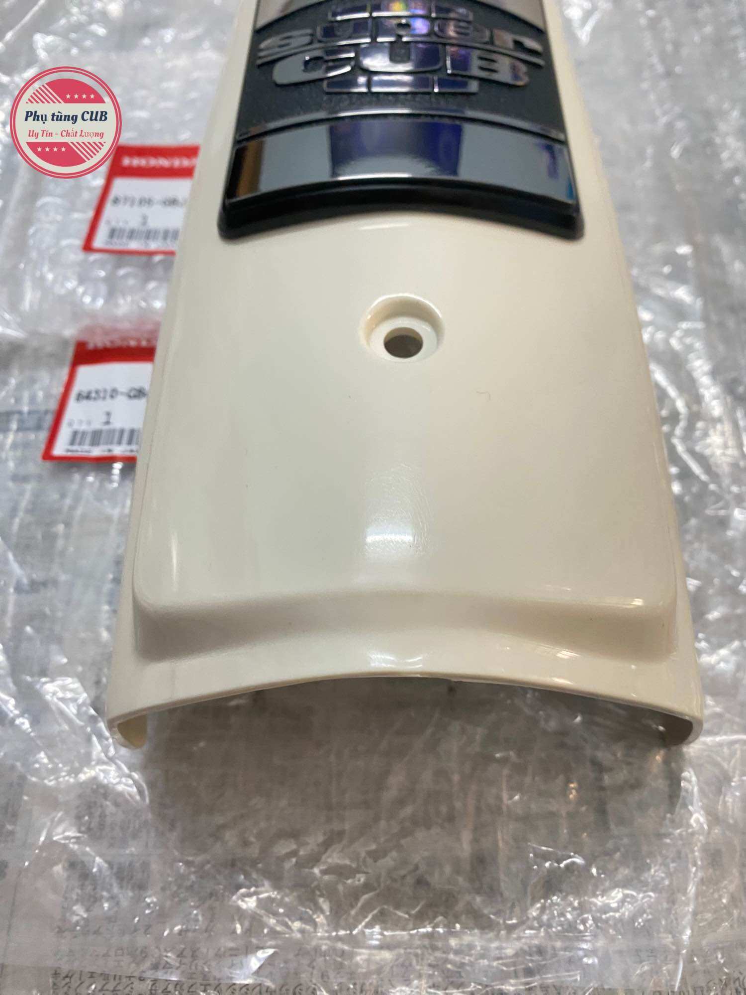 Mặt nạ xe cub đèn tròn đời cao 92 zin mới ( gắn được 81-86-88 )
