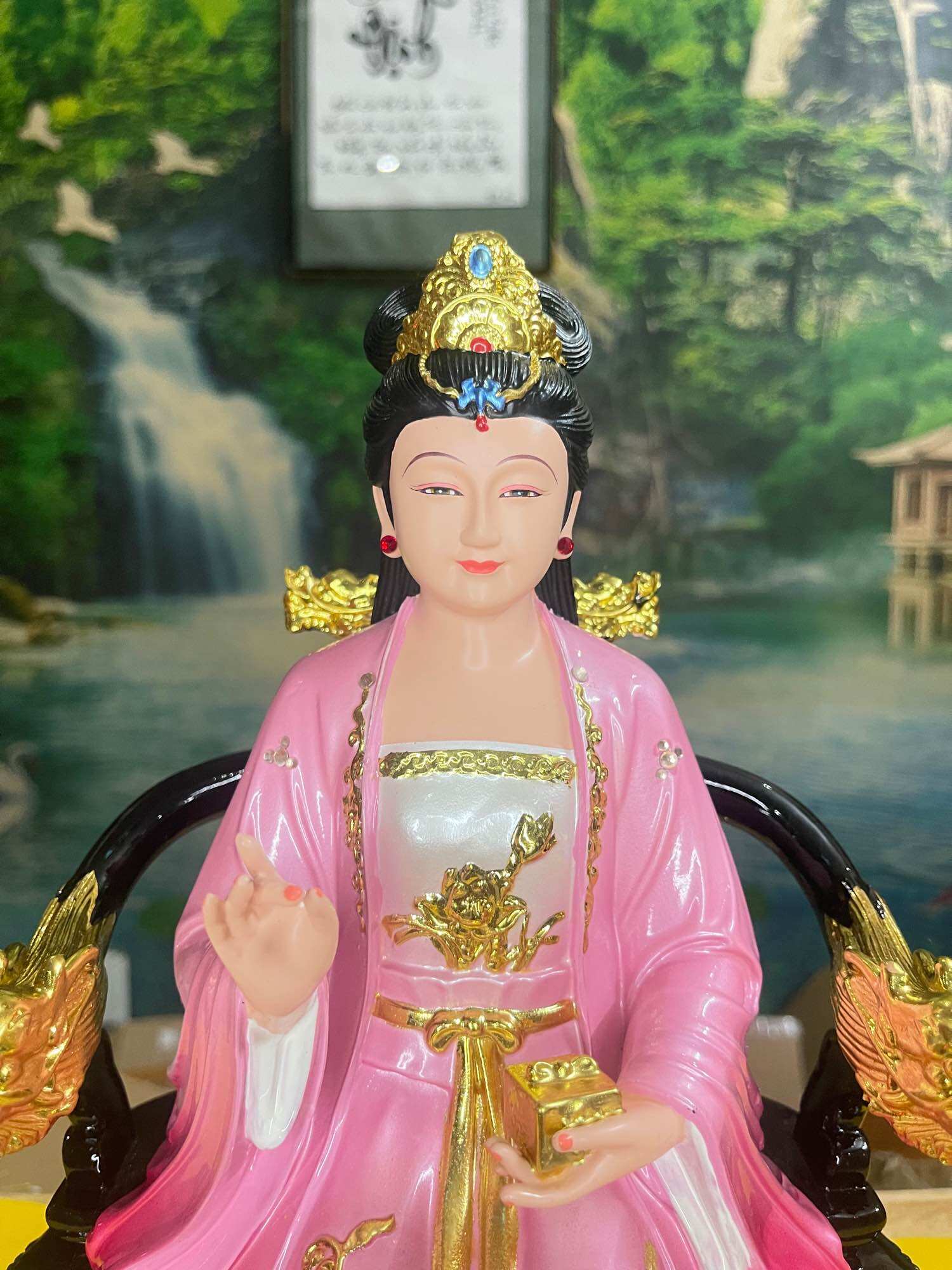 Tượng Tổ Cô