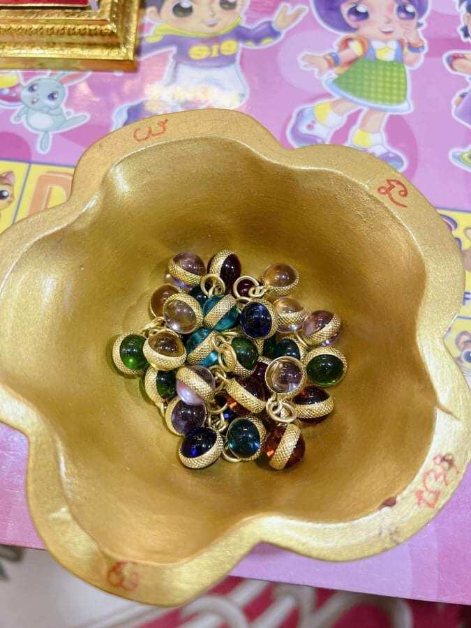 Mặt dây chuyền luck-om thái lan