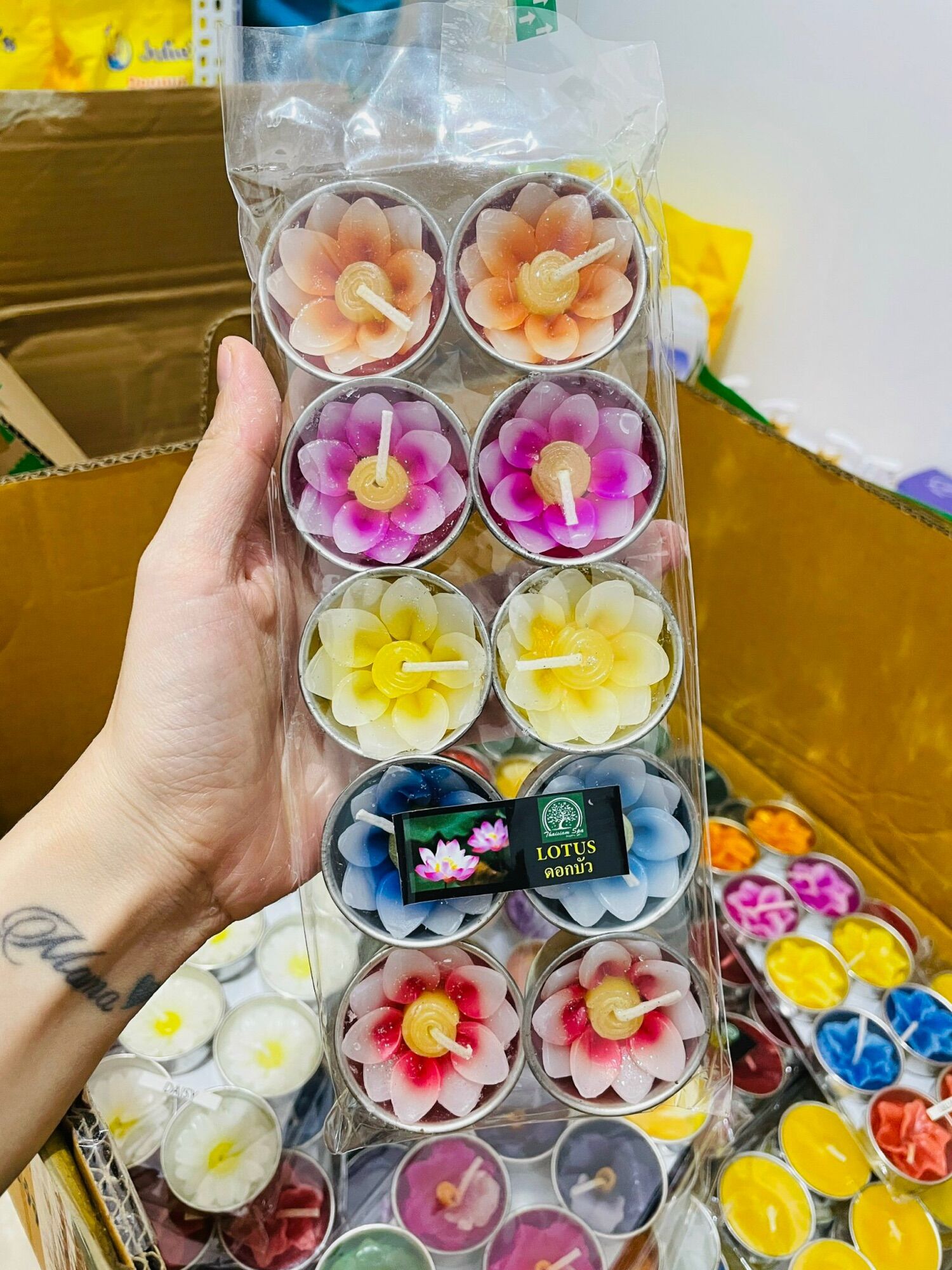 Nến Hoa Thái Lan Rất Thơm Vỉ 10 Chén Nến