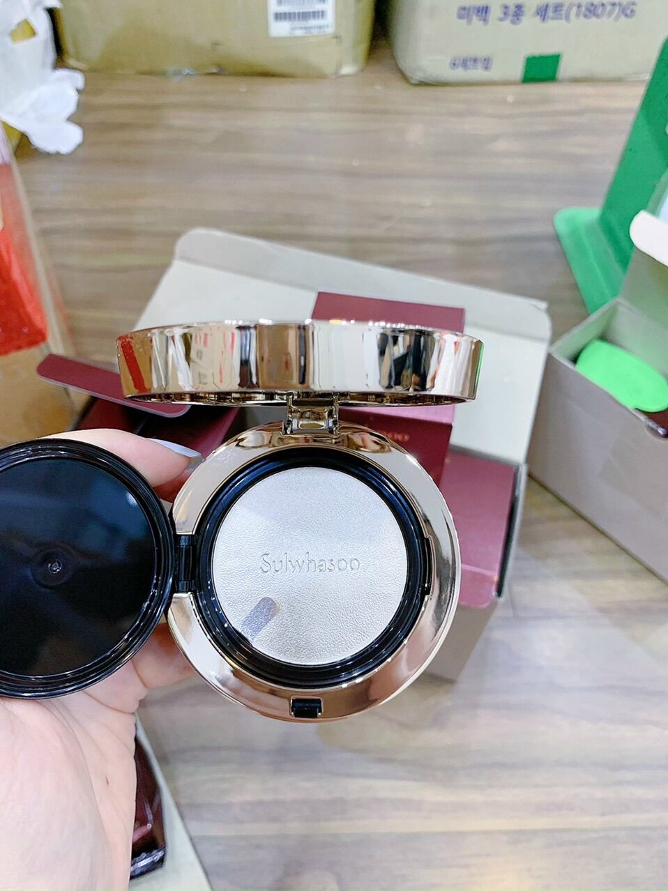 Phấn nước cushion thông đỏ sulwhasoo