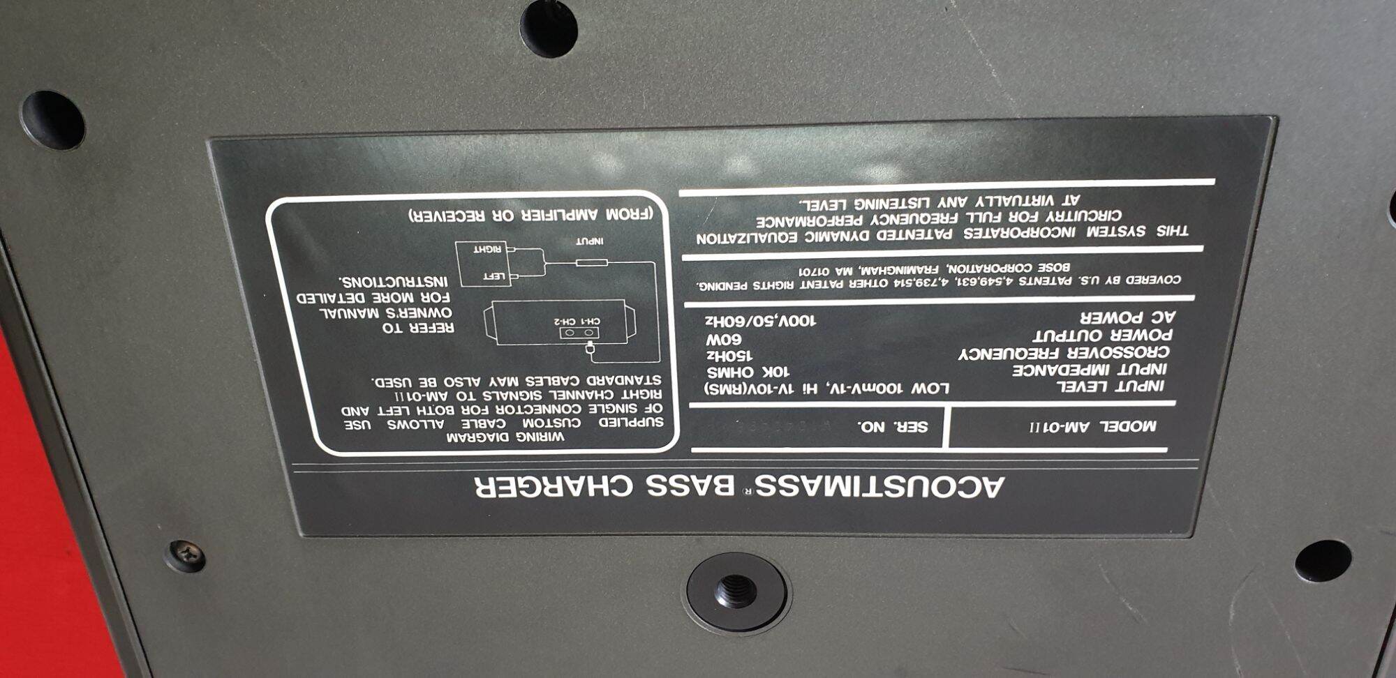 Loa Sub điện Bose Acoustimass Charger