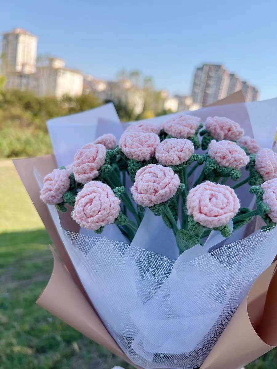 Hoa hồng mini bằng len handmade