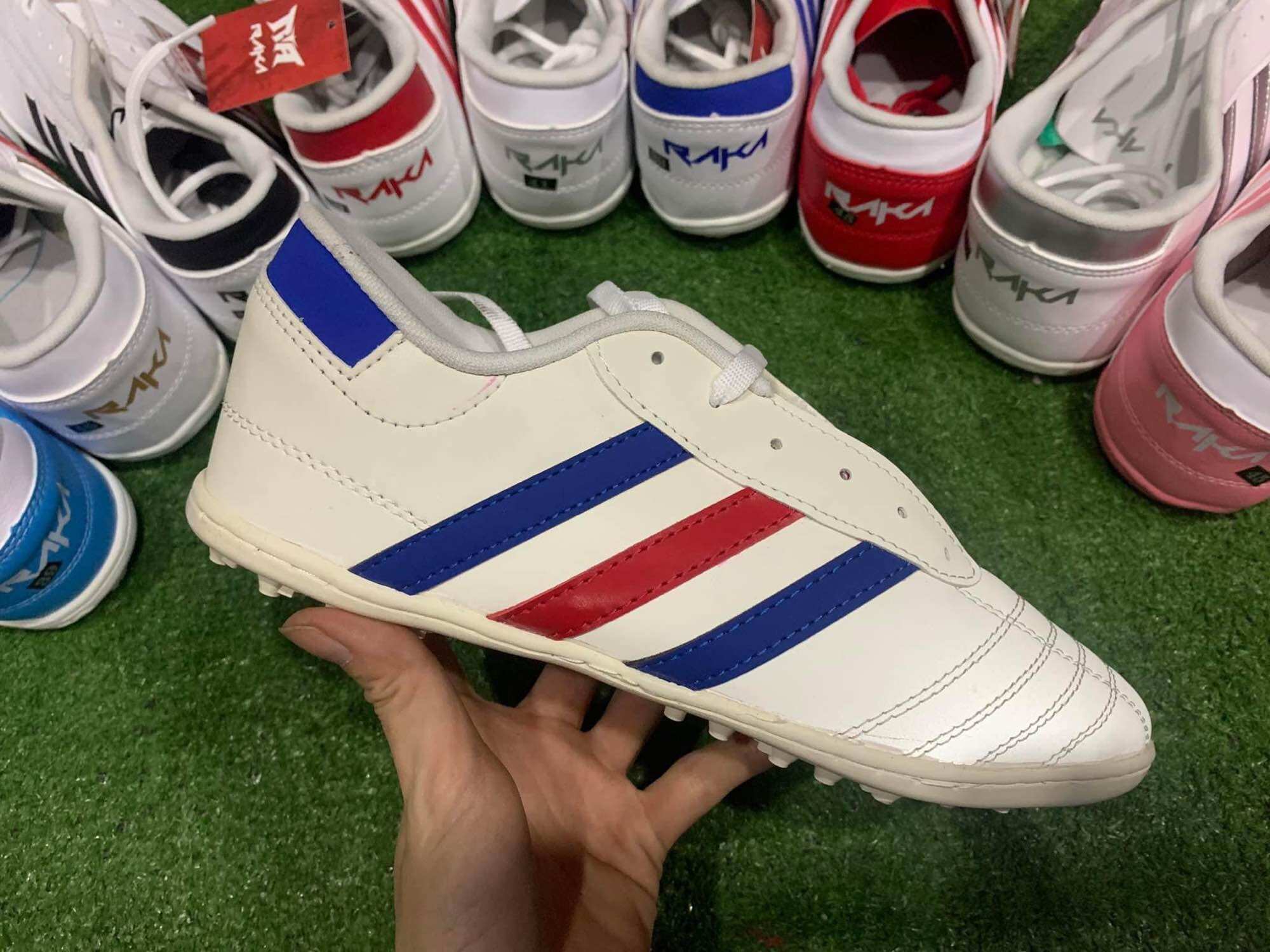 Giày đá bóng sân cỏ nhân tạo size 39-45 (đã khâu Full đế)