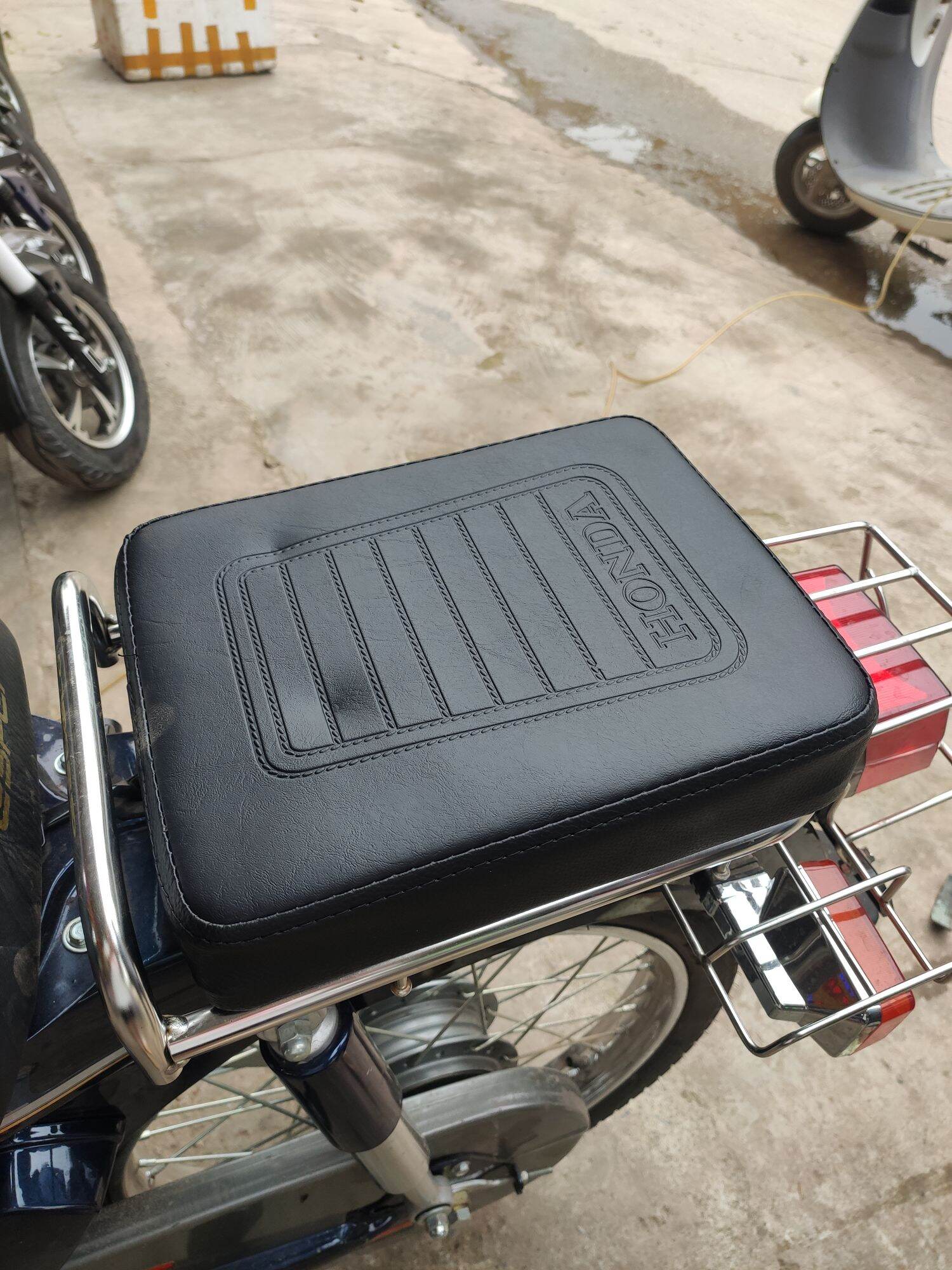 Yên phụ xe máy cup 82 Honda