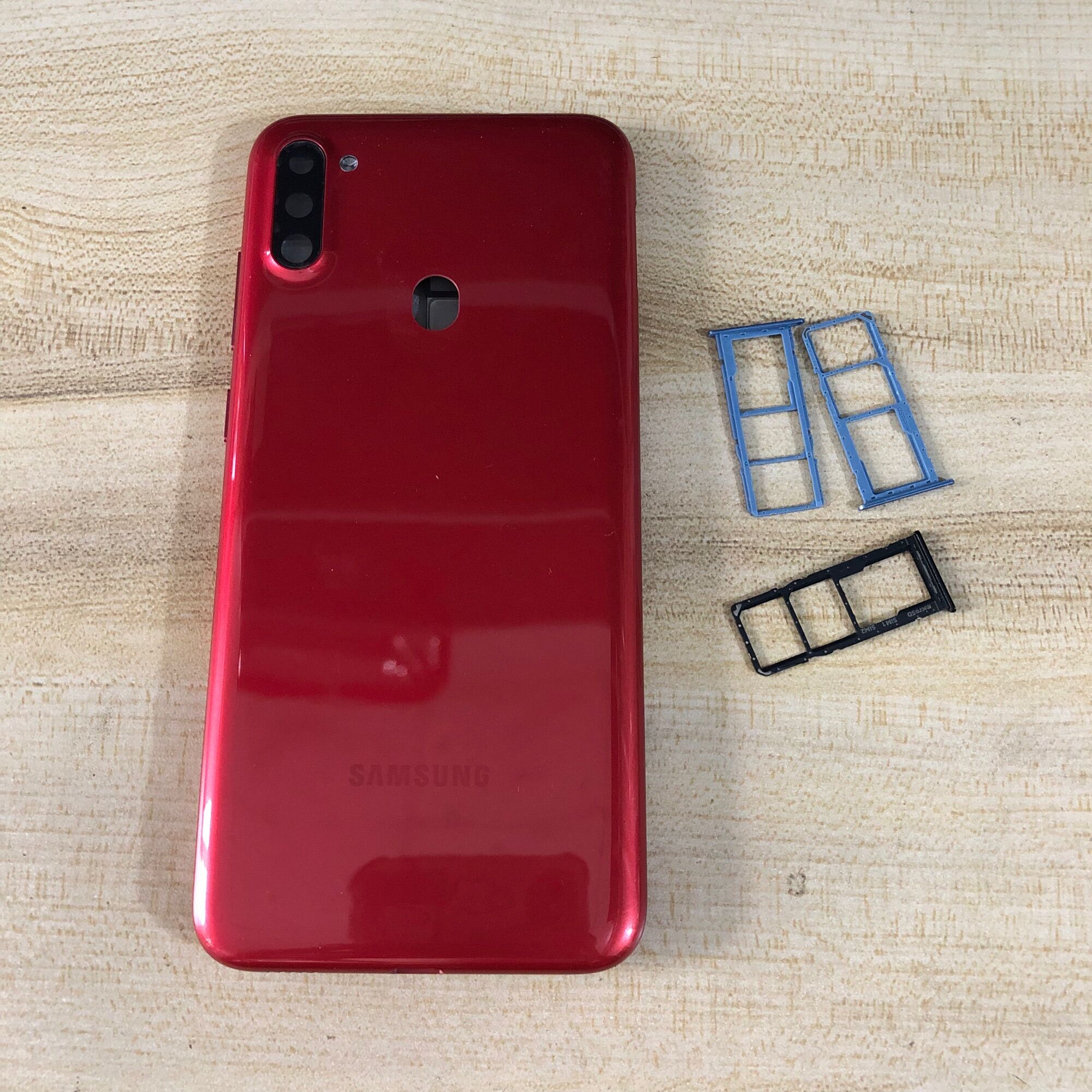 Bộ Vỏ + Sườn Samsung A11 Zin ( Kèm khay Sim )