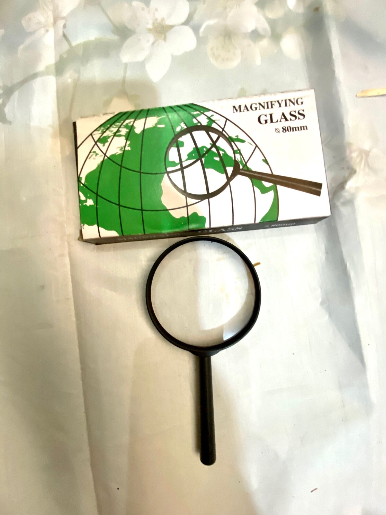 Kính lúp dành cho học sinh