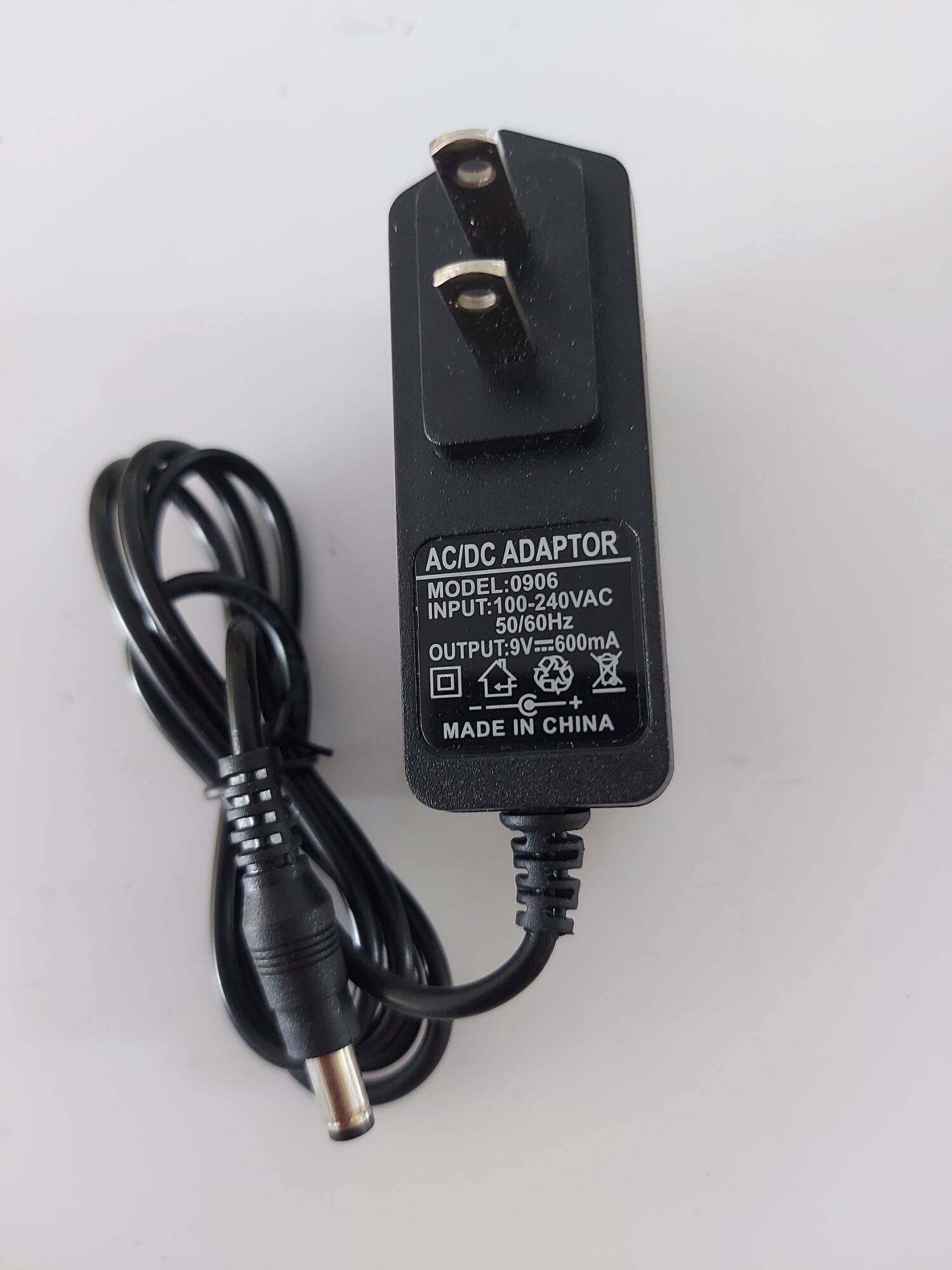 Adapter 9v, 500ma, dùng cho bộ phát wifi tp-link