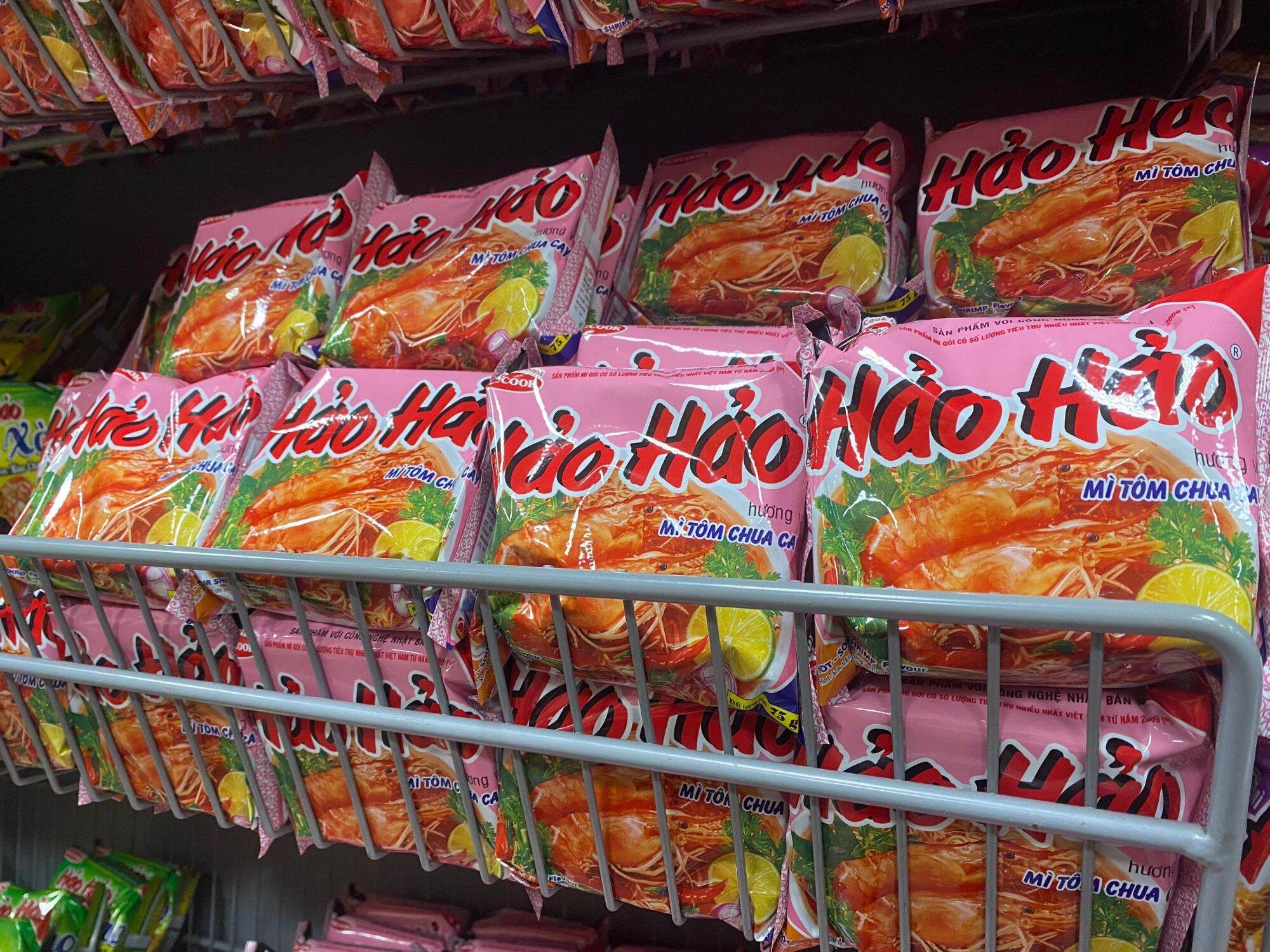 MÌ ĂN LIỀN HẢO HẢO TÔM CHUA CAY 75GR