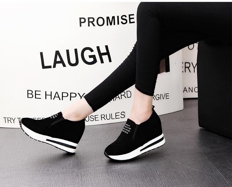 GIÀY SNEAKER ĐẾ ĐỘN PHONG CÁCH HÀN
