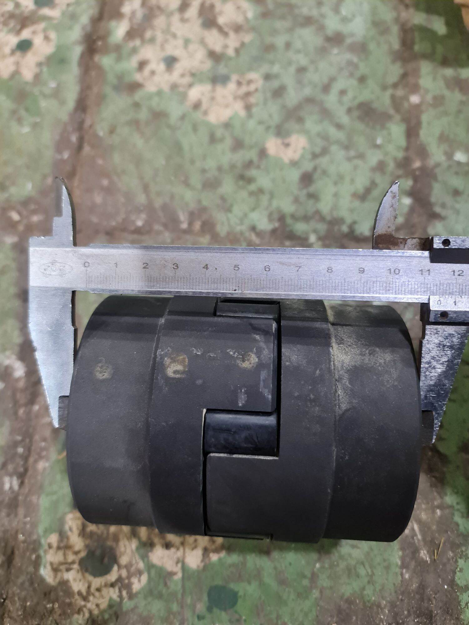 Khớp nối trục lo95. phi ngoài 54mm. lỗ phi 9mm