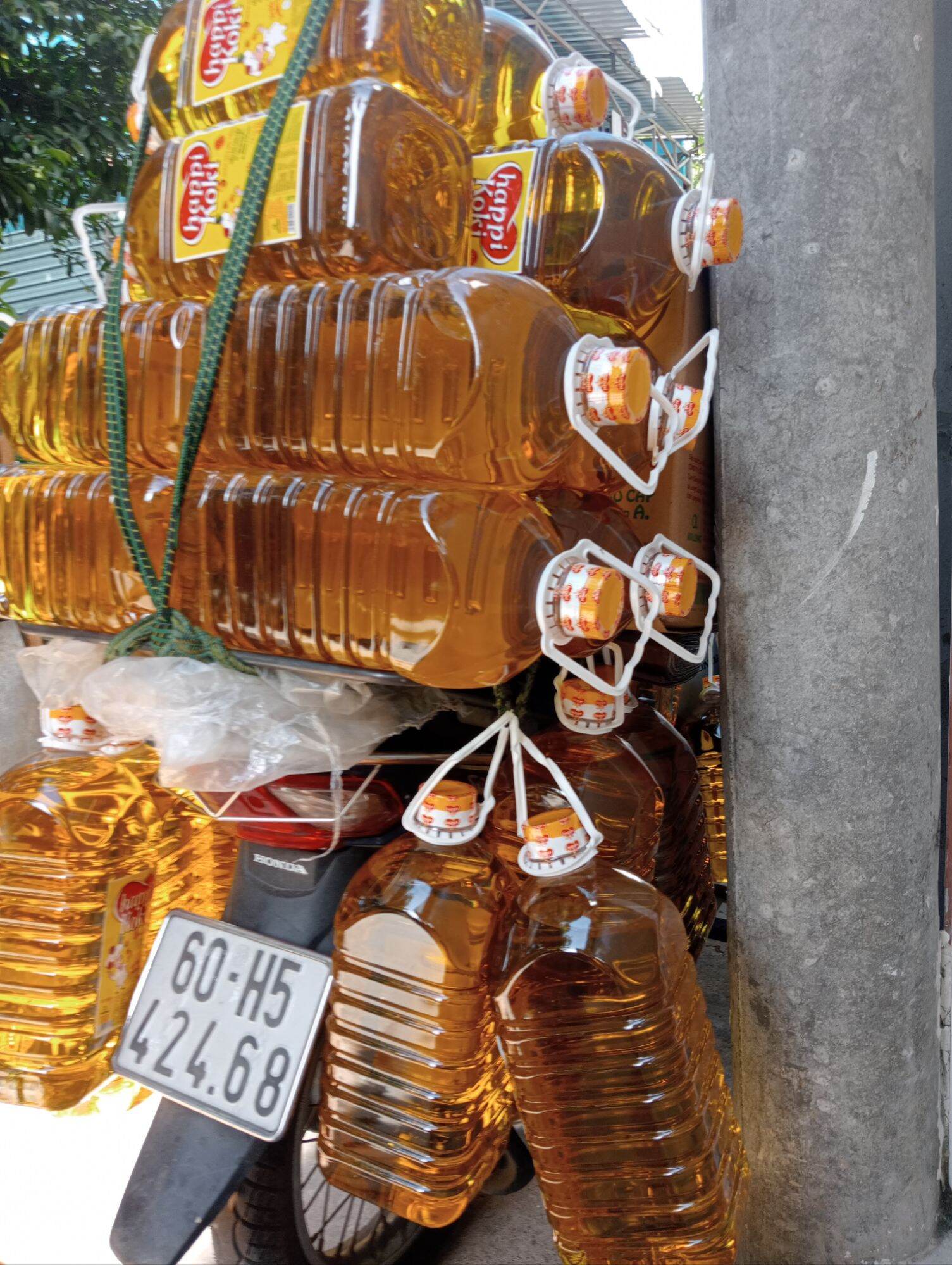 Dầu ăn happi Koki can 5 lít
