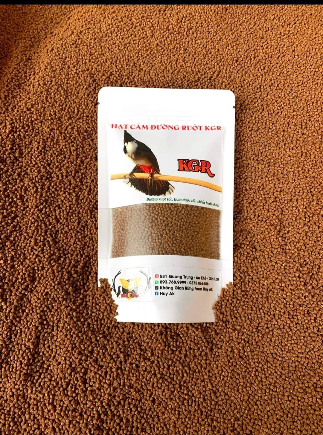Cám chim chào mào "Không Gian Rừng", "Hạt cám đường ruột KGR", Cám chim cảnh, thực phẩm cho chim, thức ăn cho chim.