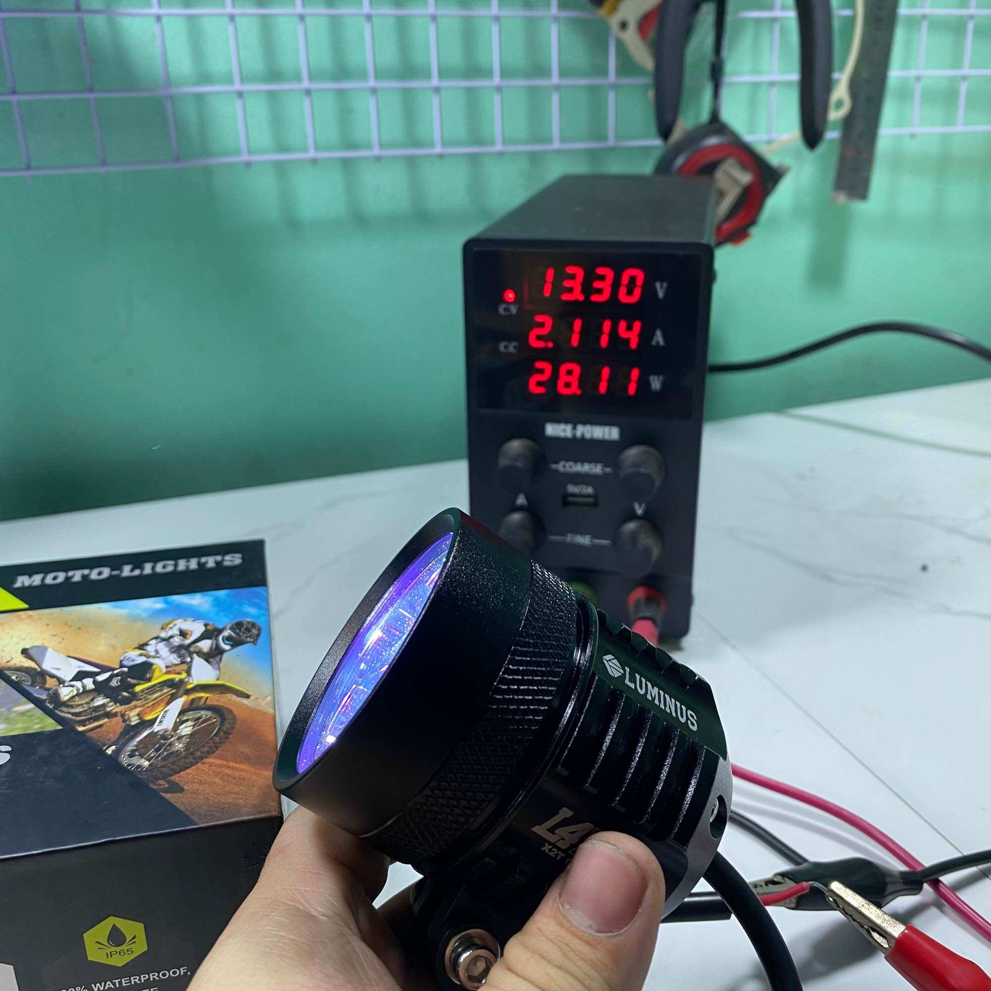 Đèn trợ sáng L4x Plus Chip Xml2 siêu sáng