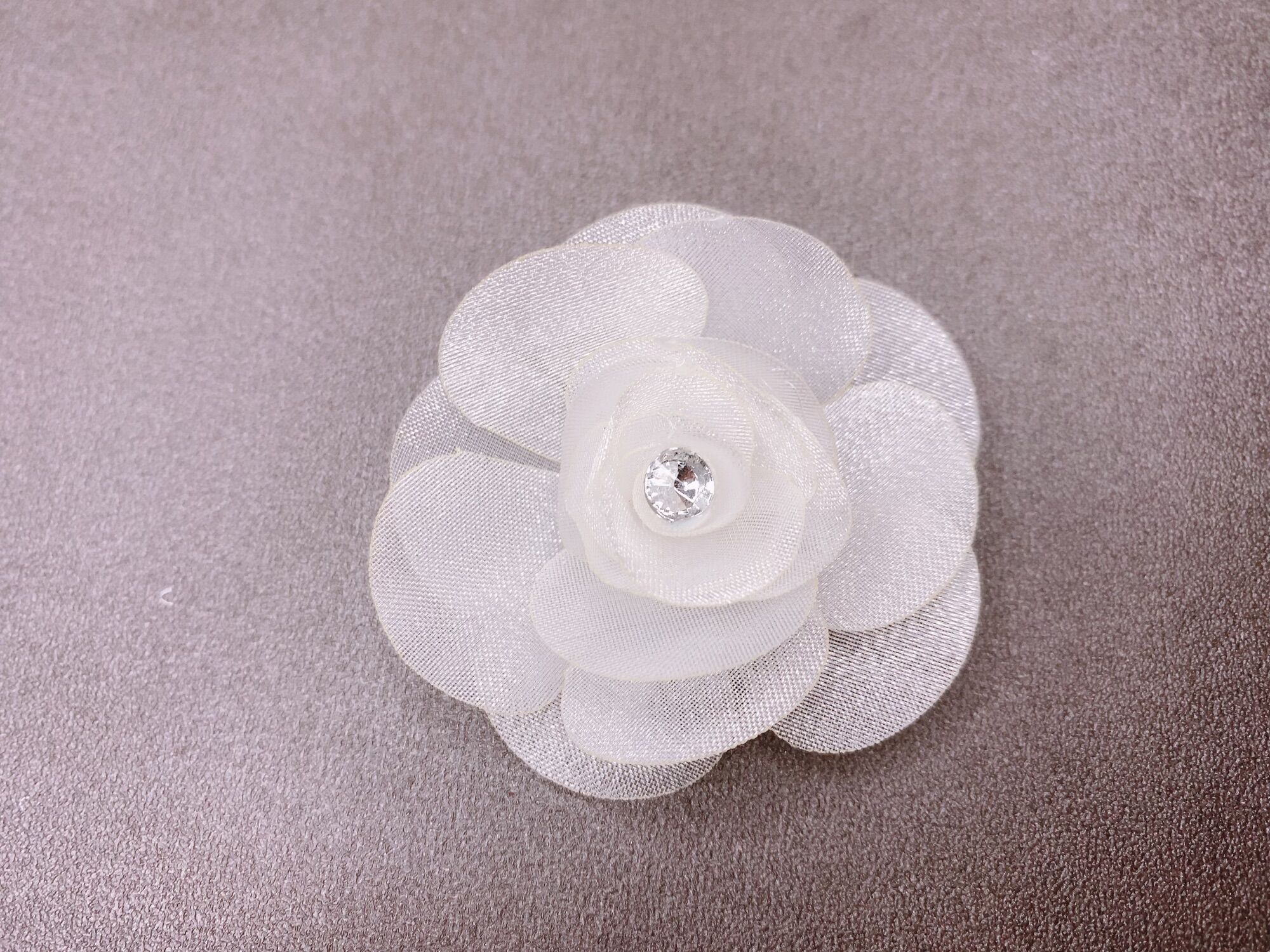 Hoa voan 5cánh nhiều lớp đính đá 4cm - phụ kiện làm hoa cài áo phụ kiện may mặc và kẹp tóc dây buộc tóc handmade