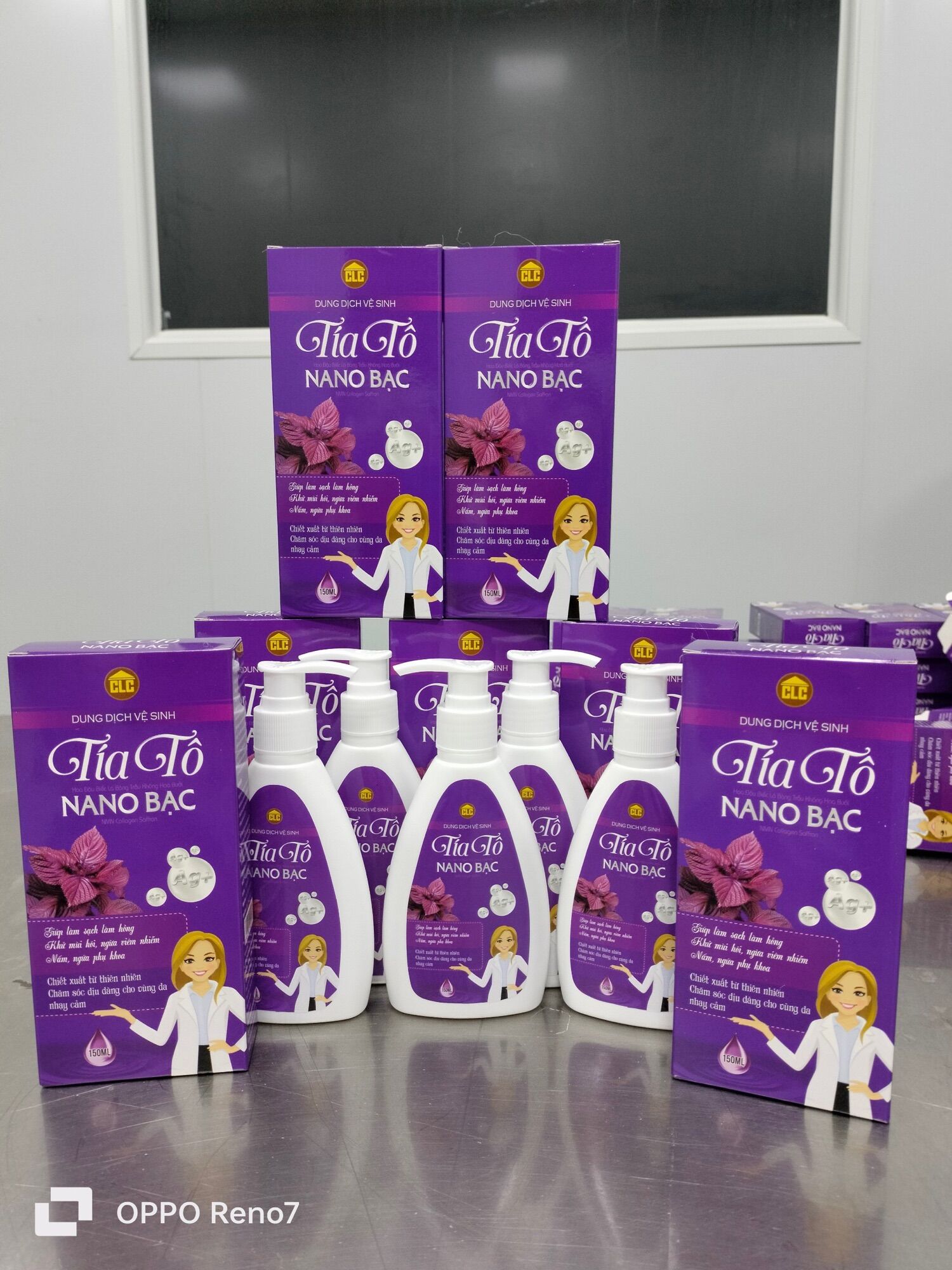 Dung dịch vệ sinh Tía Tô Nano bạc