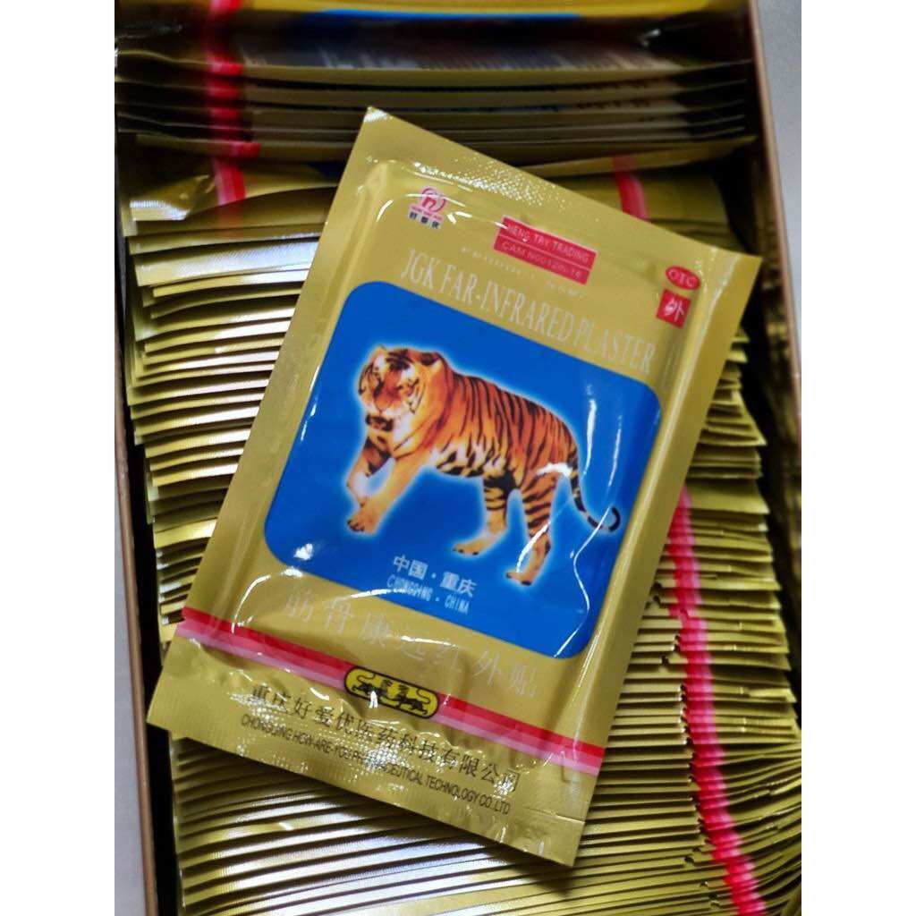 Combo 10 gói cao dán con cọp 7 chữ Thái Lan (1 gói 4 miếng dán)