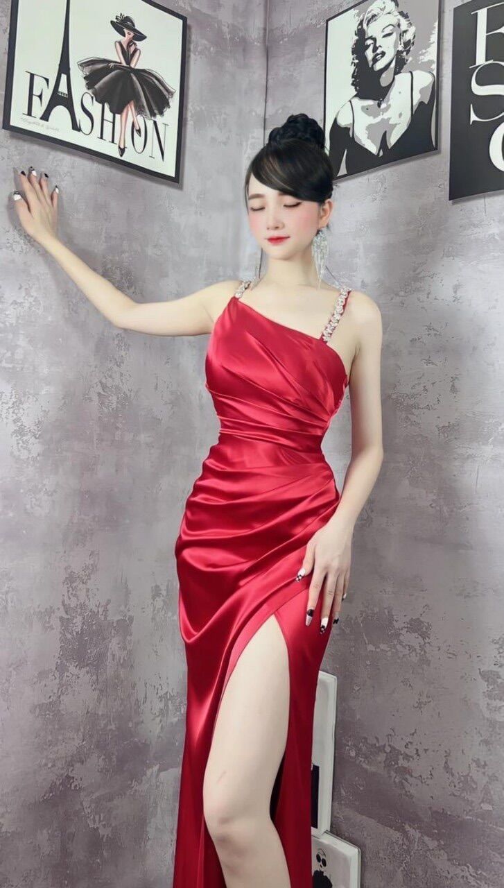 đầm dạ hội xéo vai dây đá xẻ tà đi tiệc